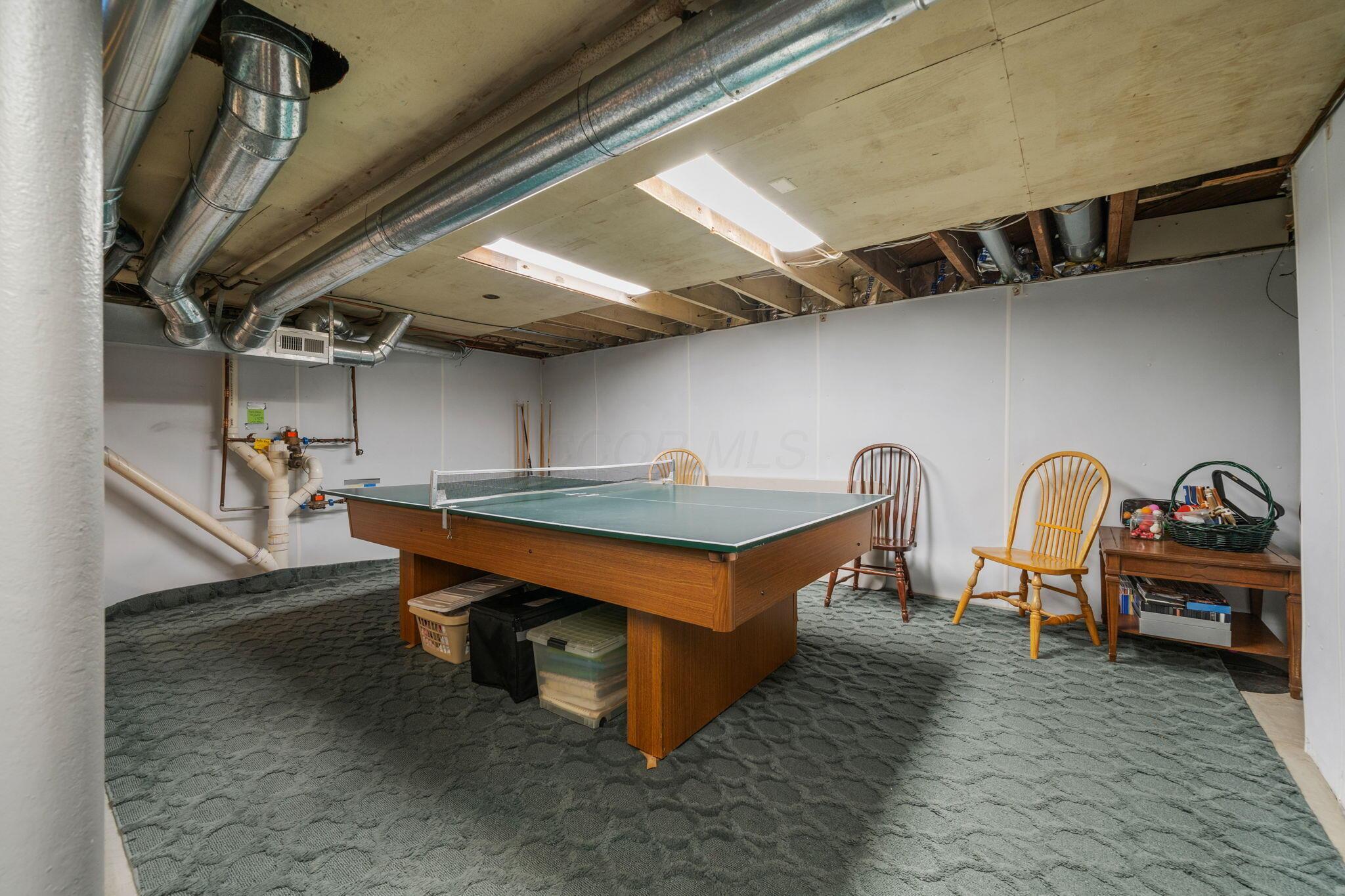 2533 Bryden Road
