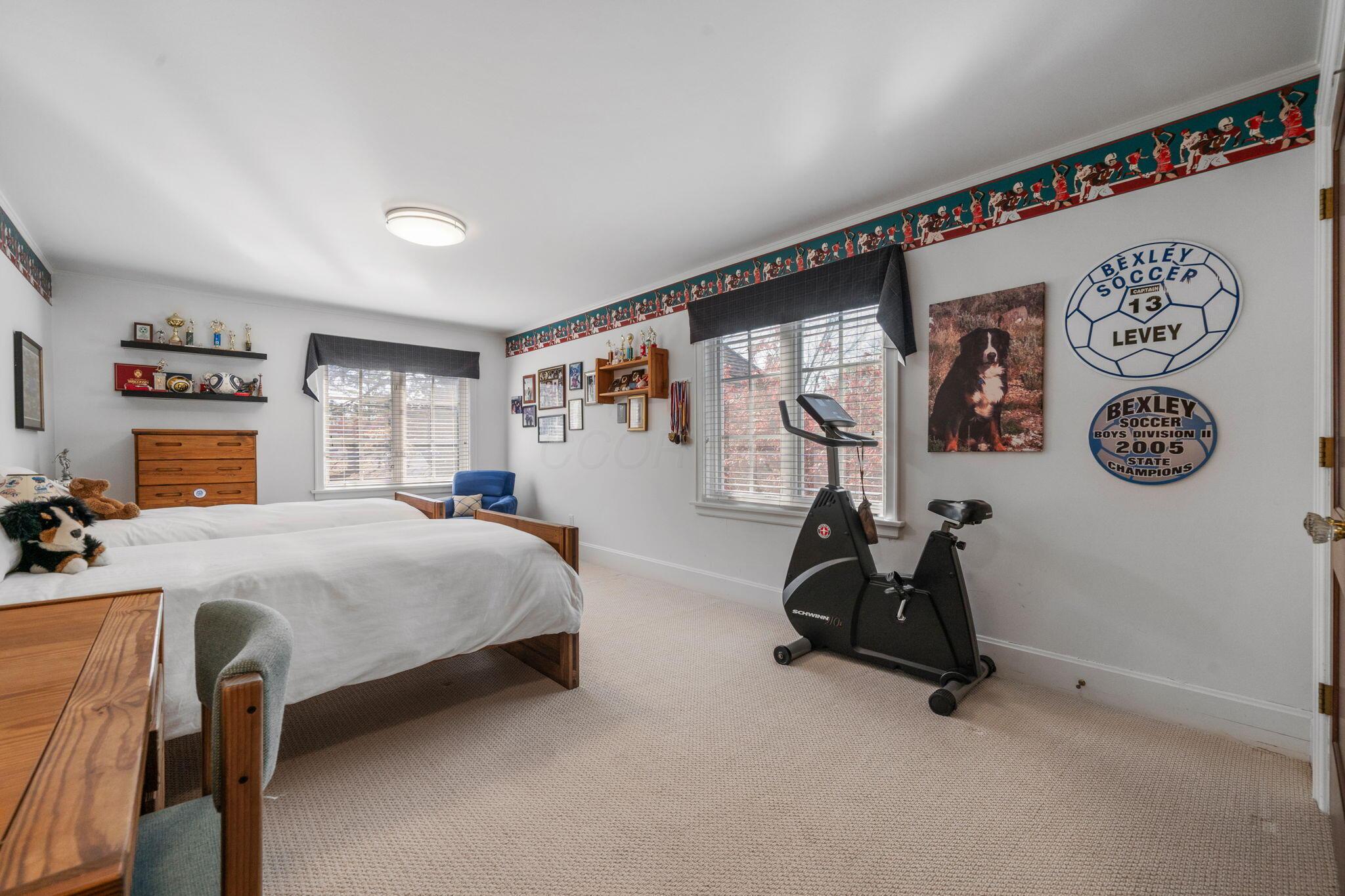 2533 Bryden Road