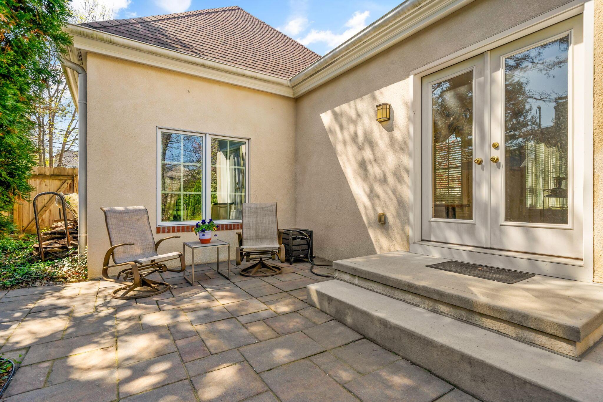 2533 Bryden Road