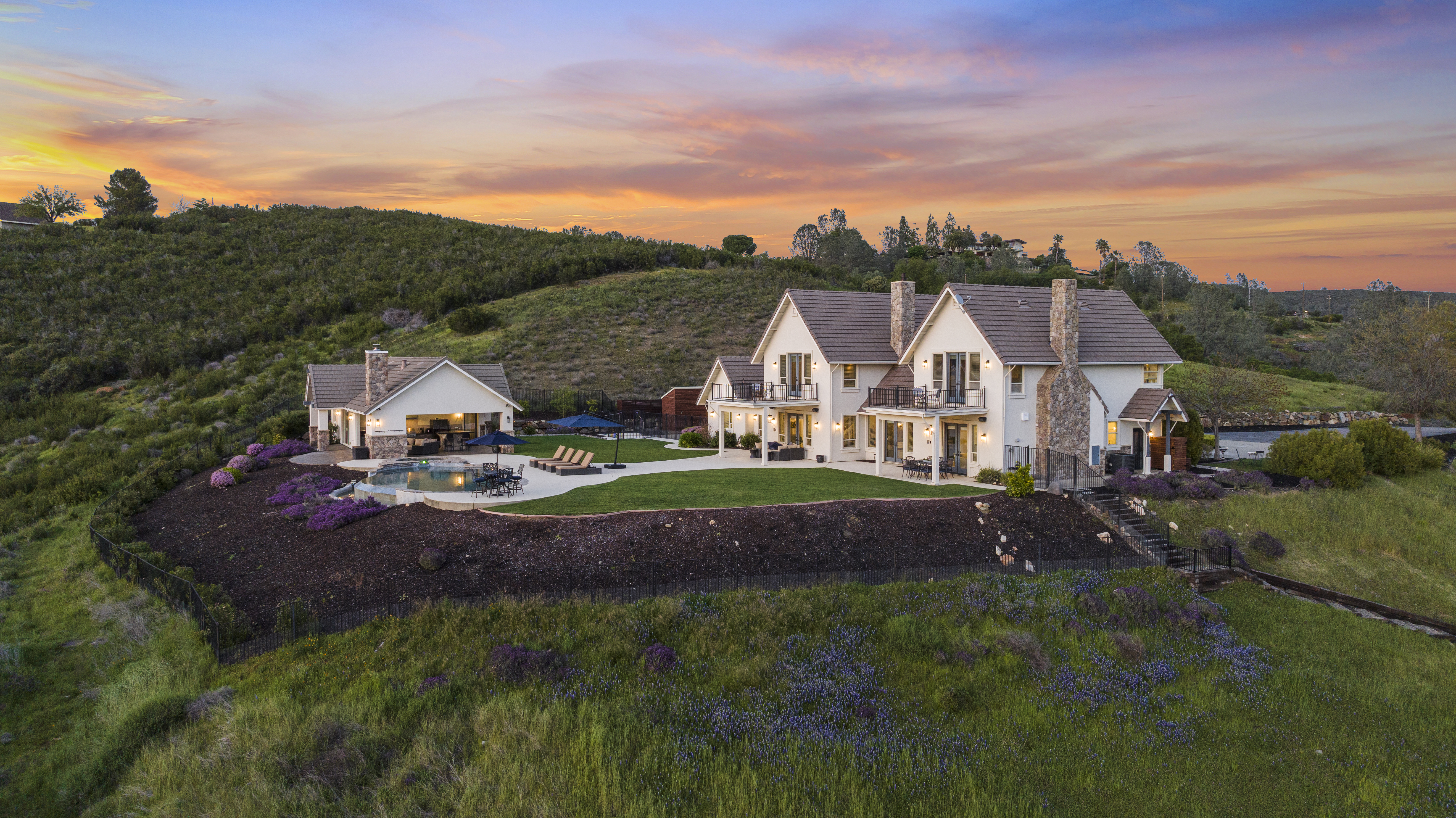 2001 Salmon Valley Lane 
