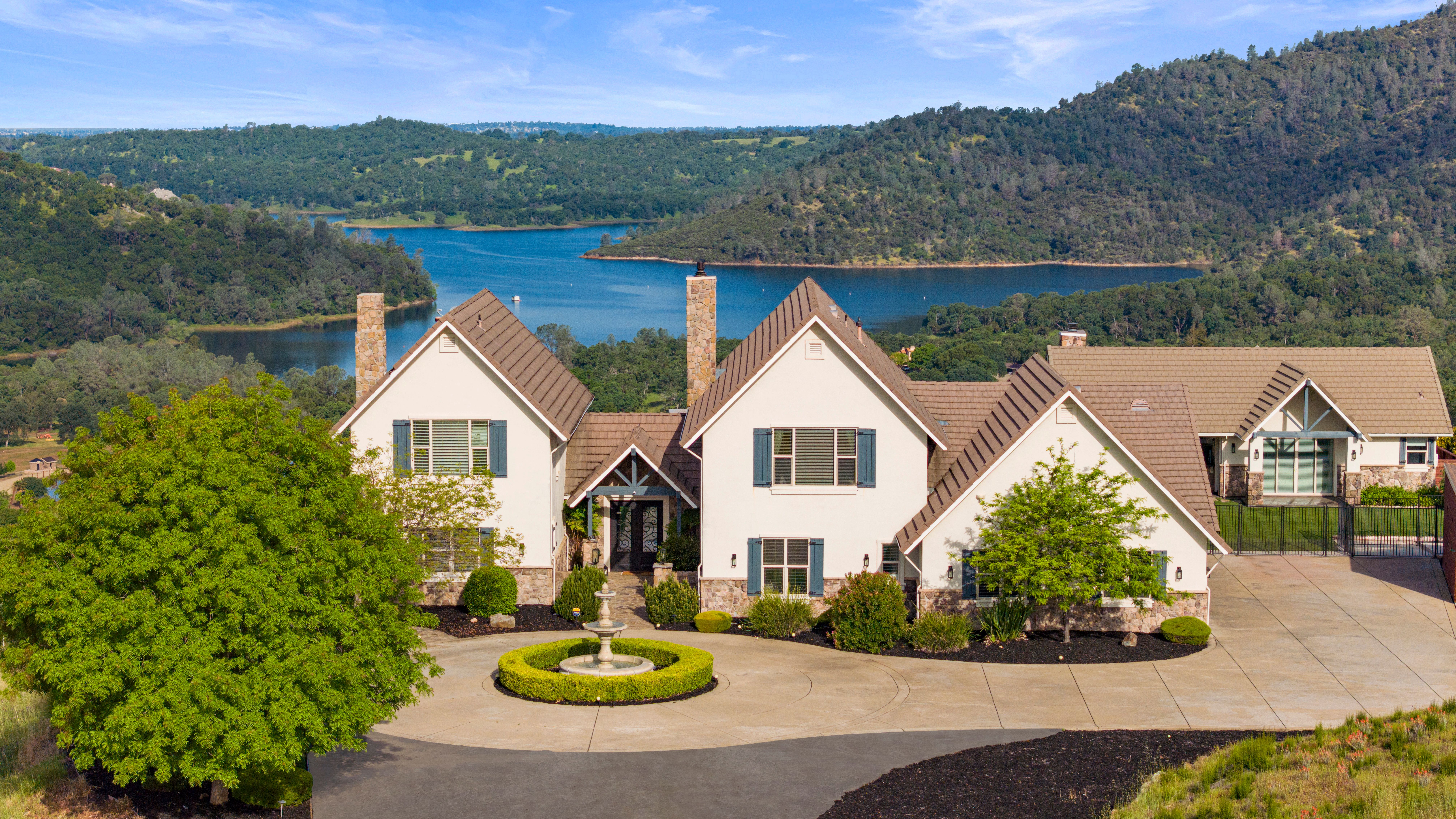 2001 Salmon Valley Lane 