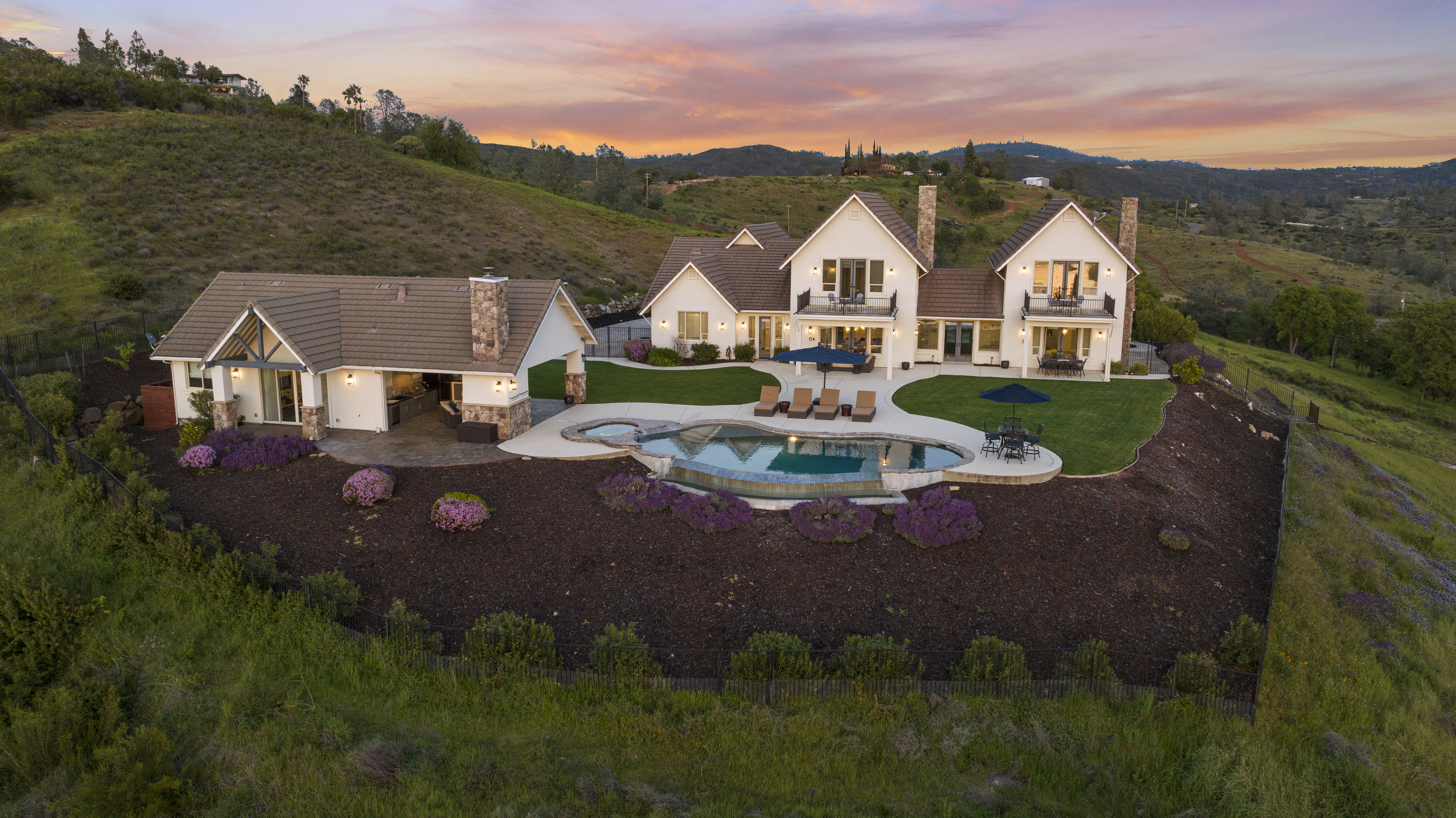 2001 Salmon Valley Lane 