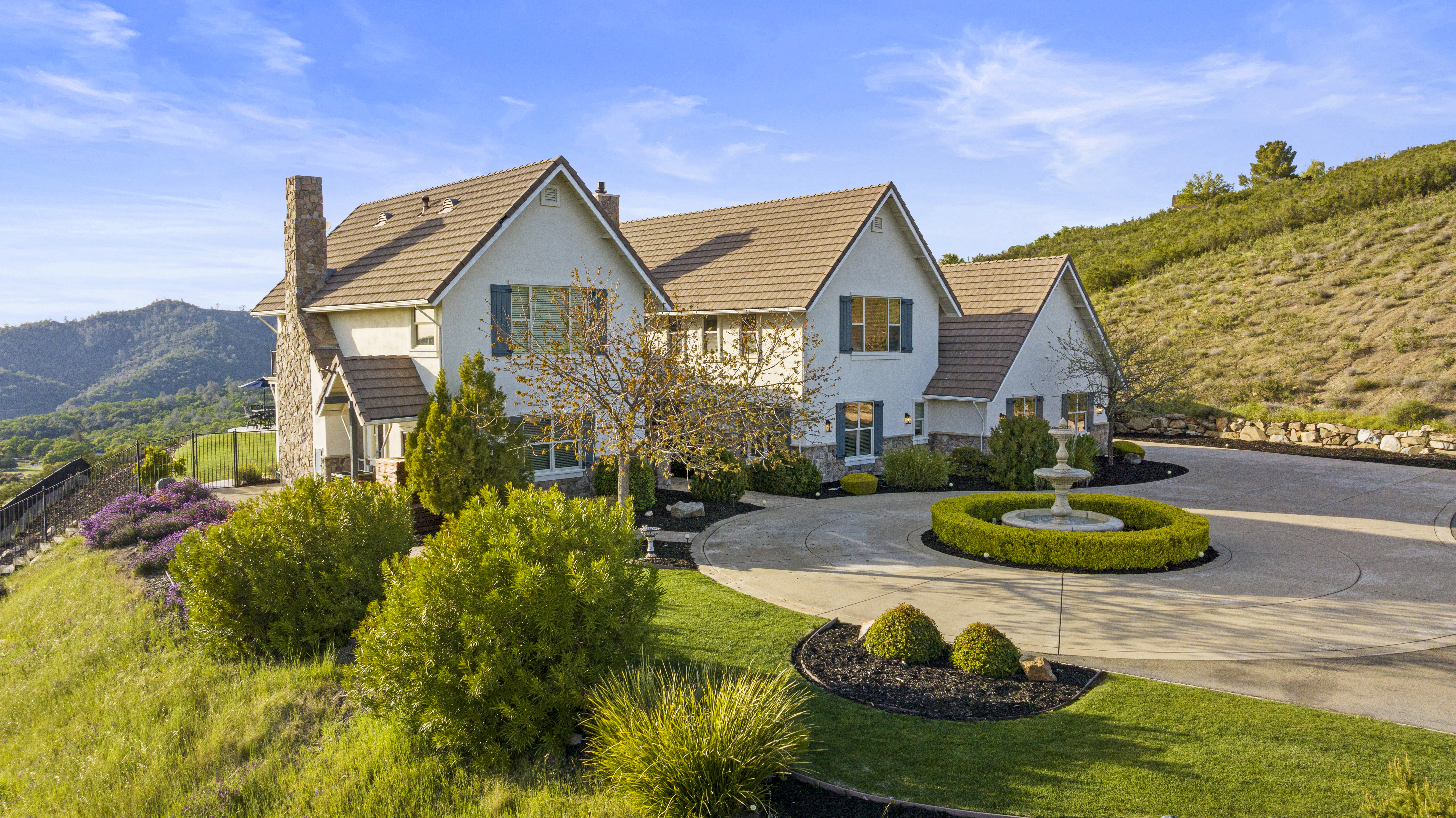 2001 Salmon Valley Lane 