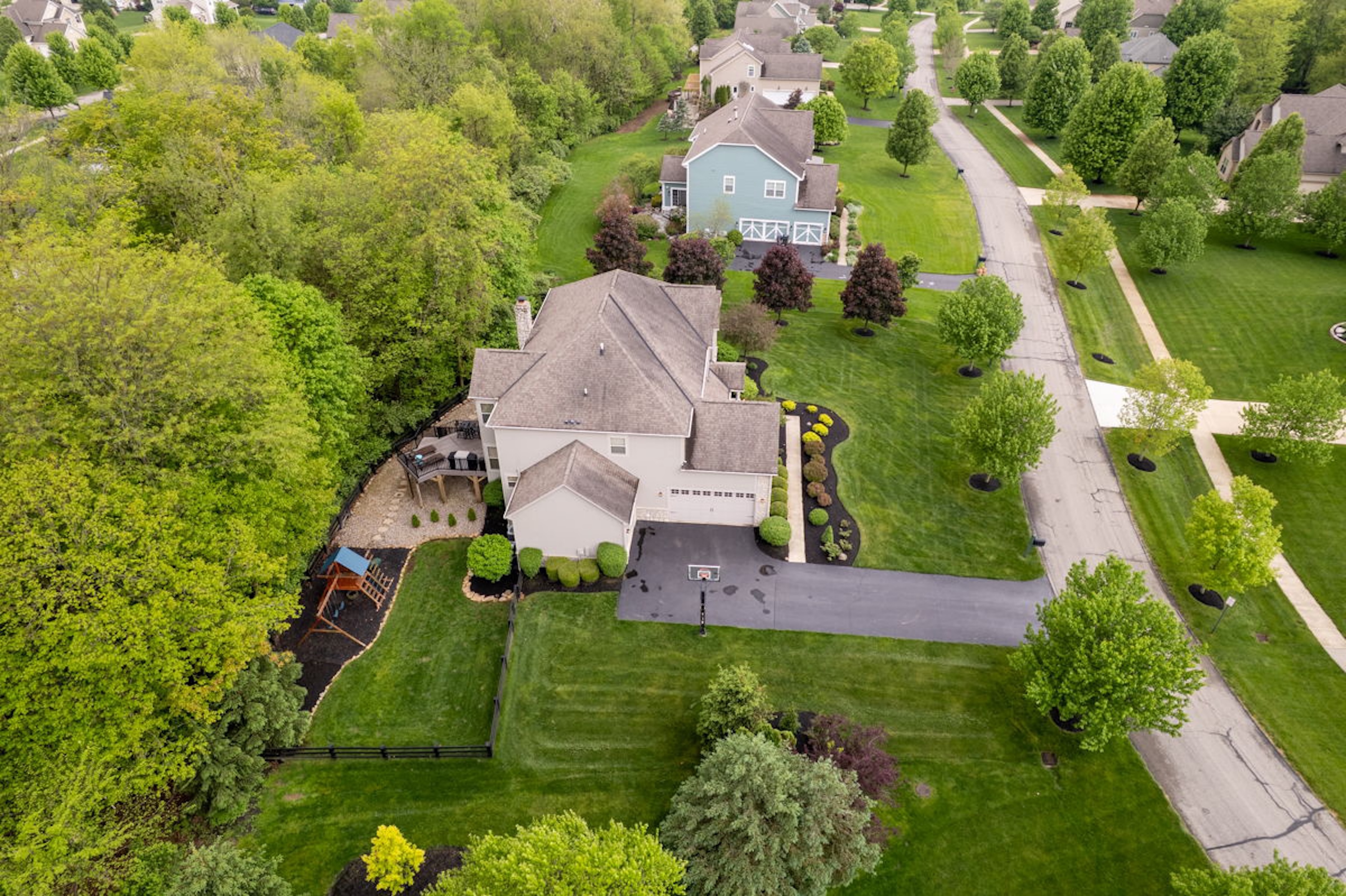 949 Elderberry Loop