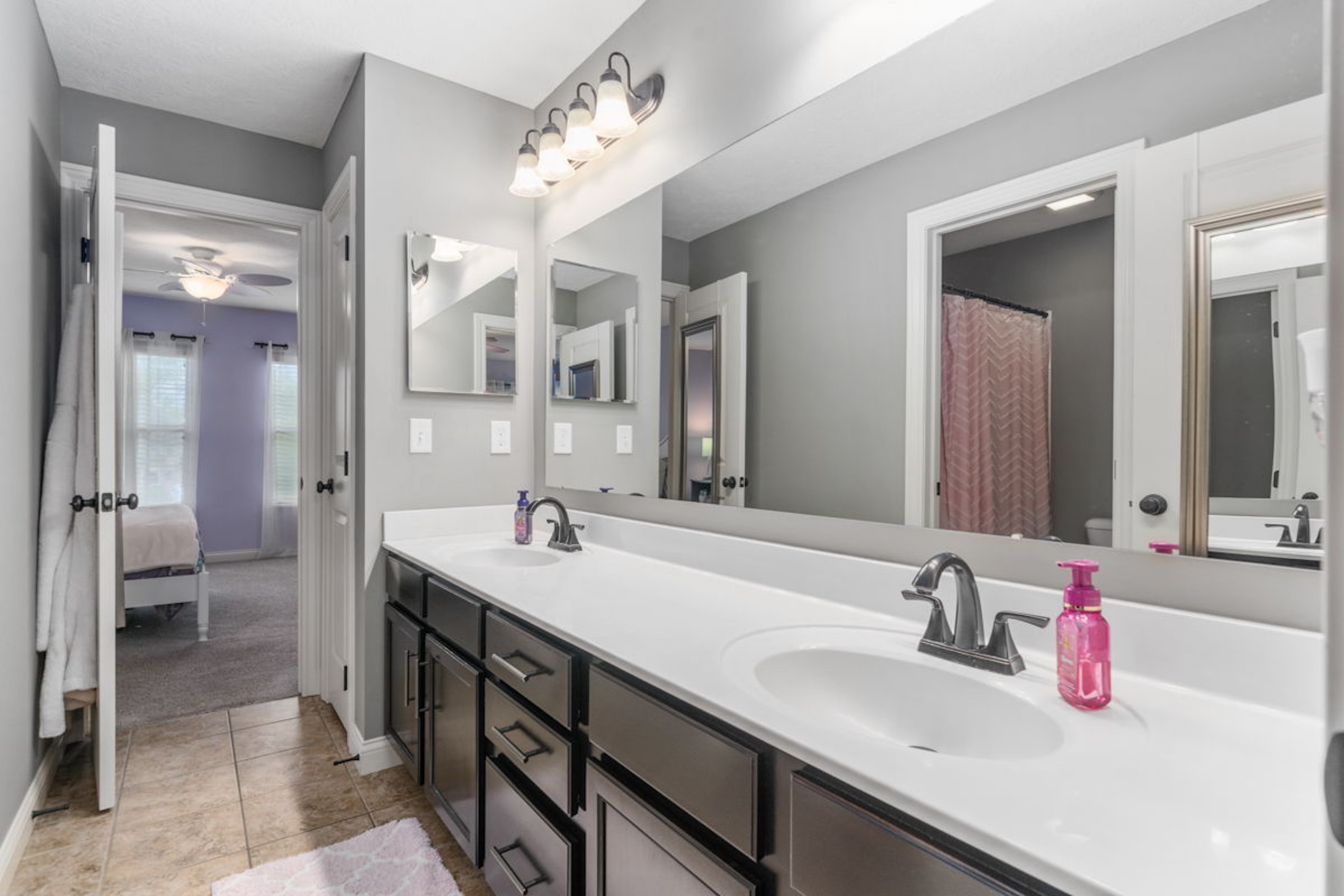 949 Elderberry Loop