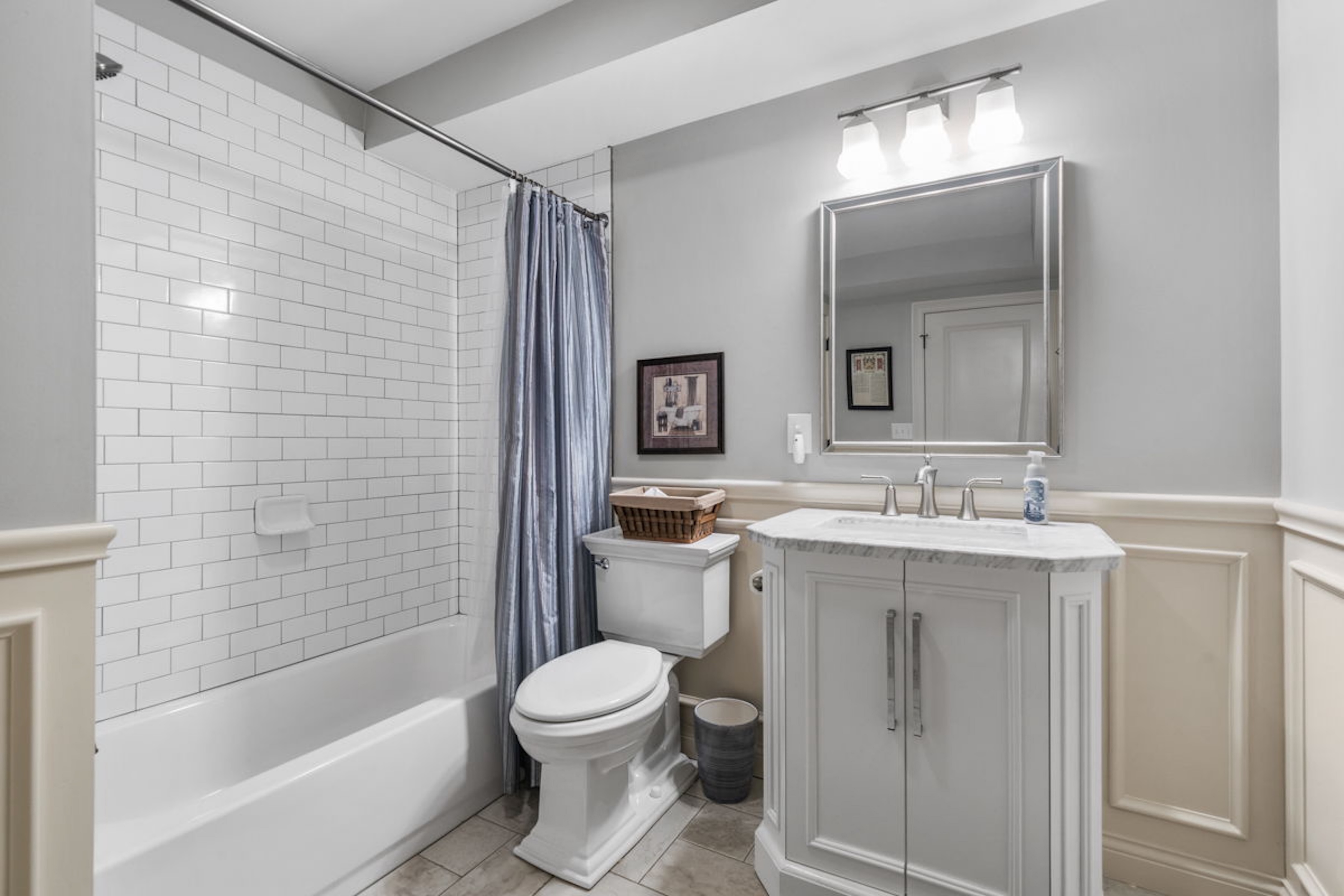 949 Elderberry Loop
