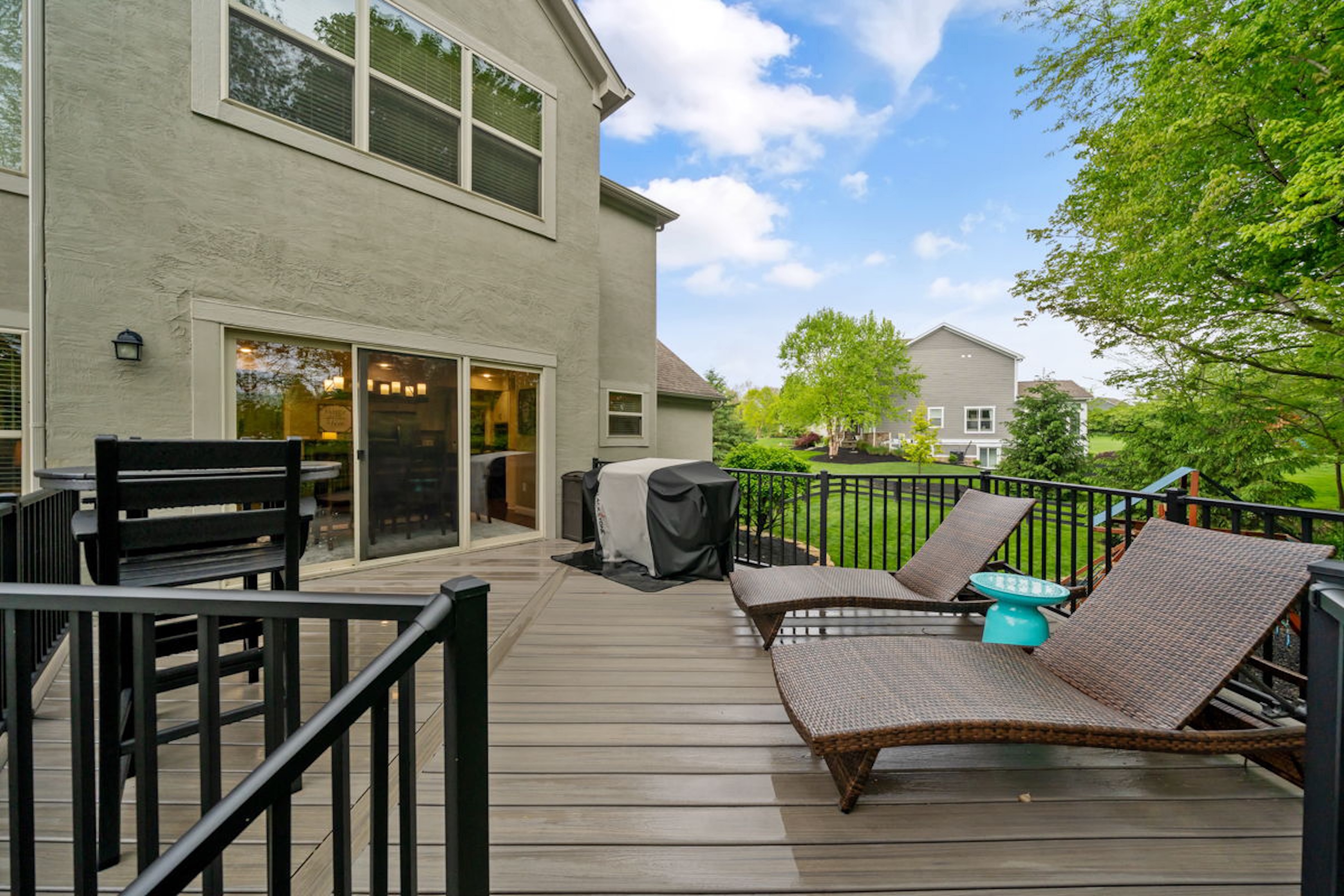 949 Elderberry Loop