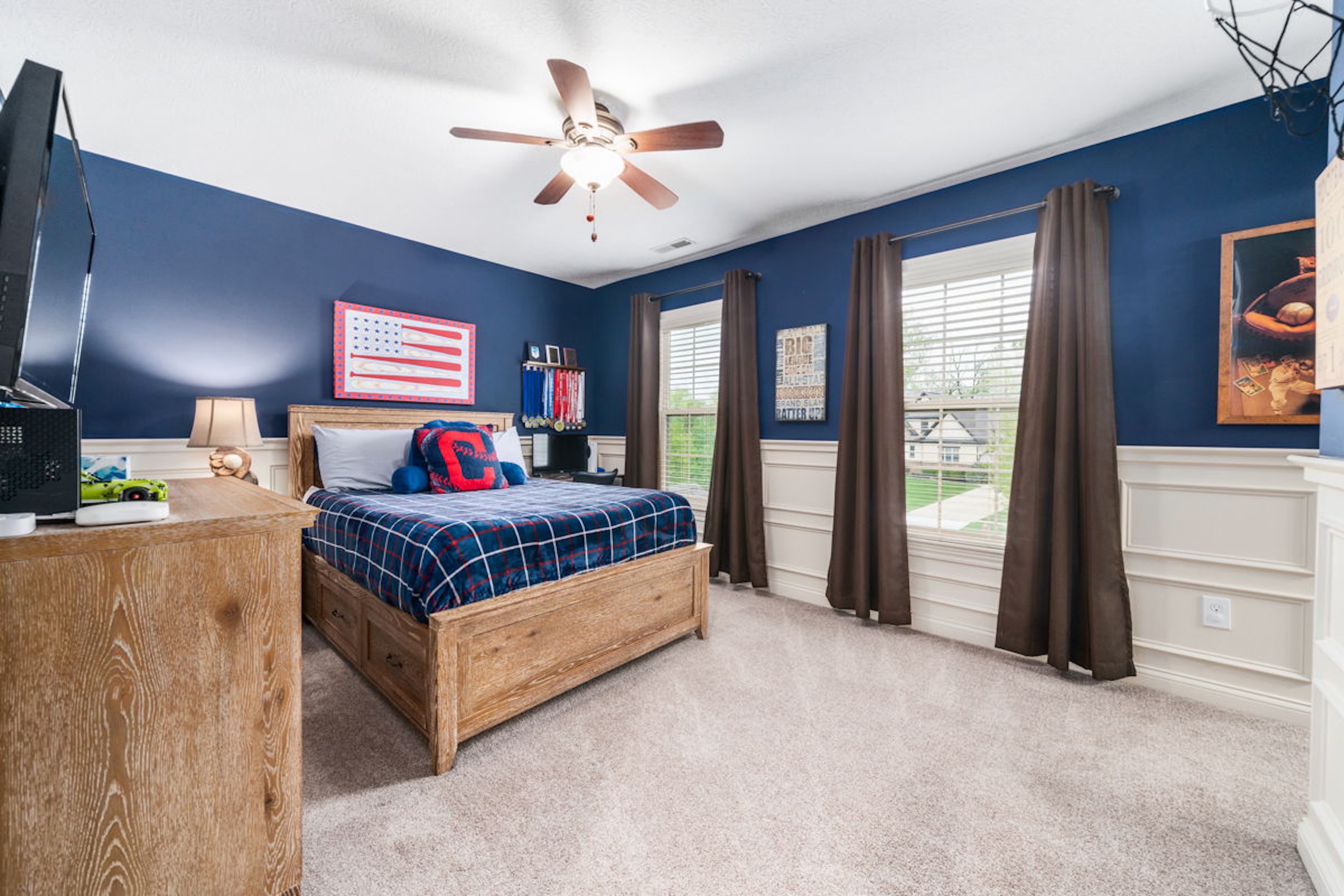 949 Elderberry Loop