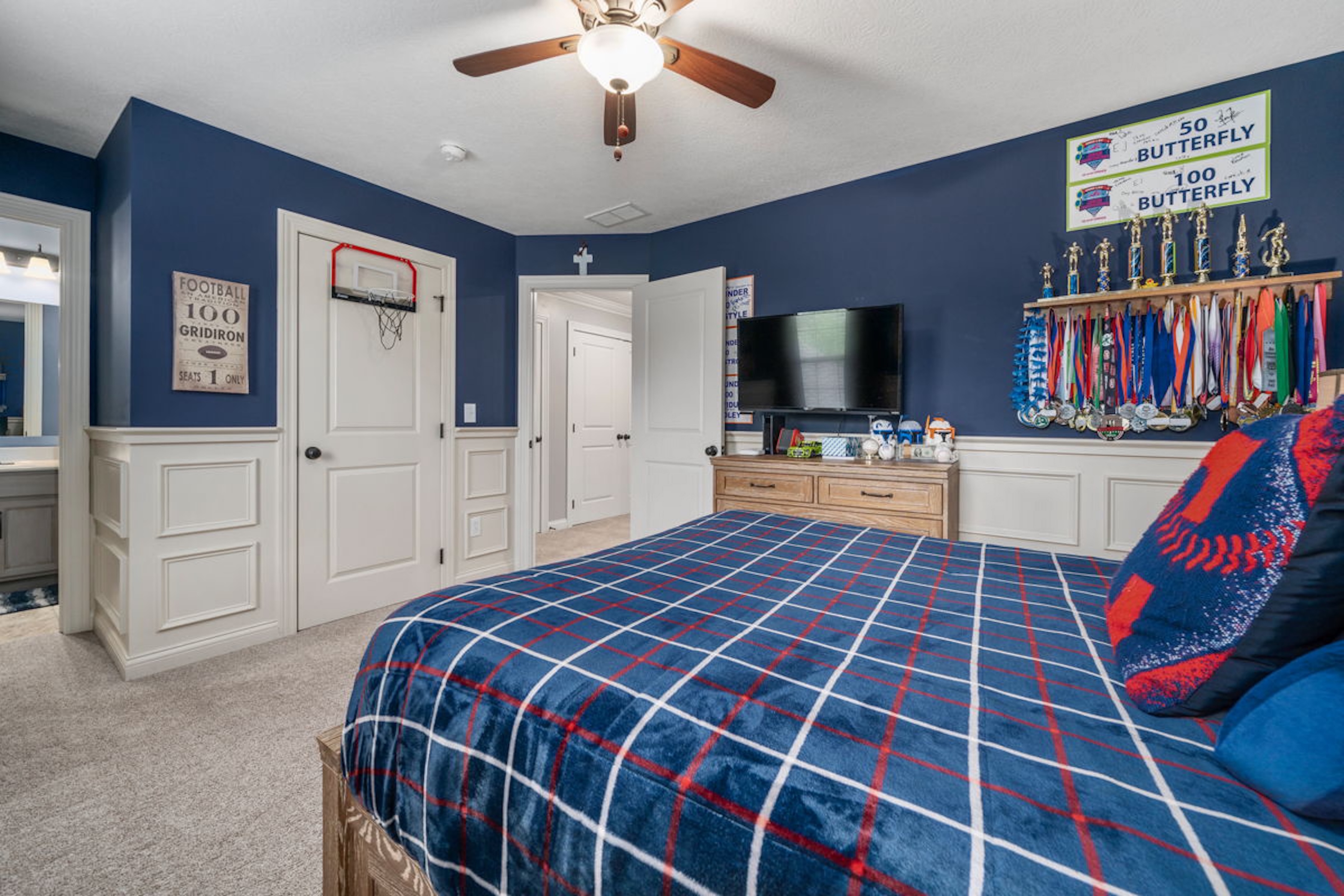 949 Elderberry Loop