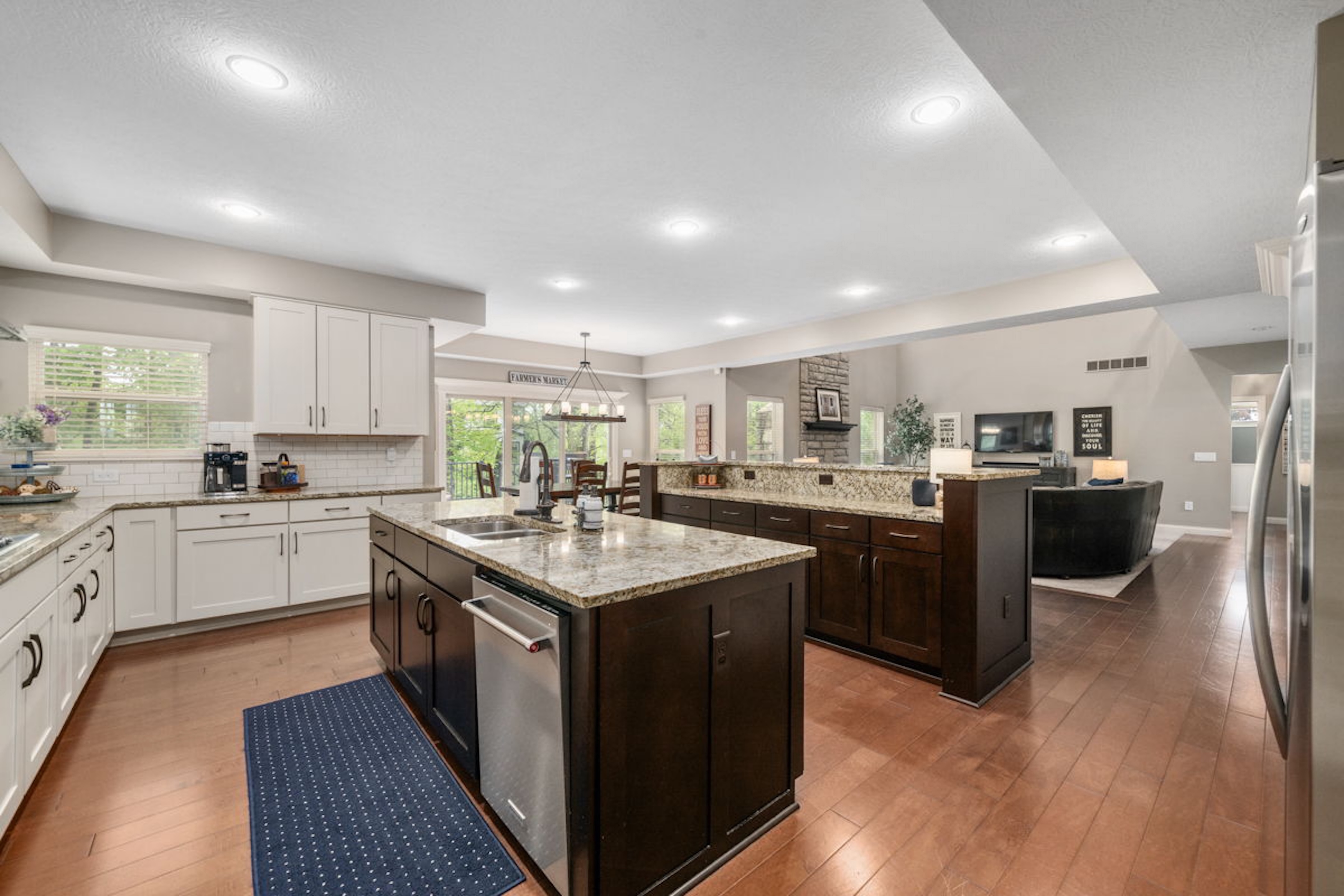 949 Elderberry Loop