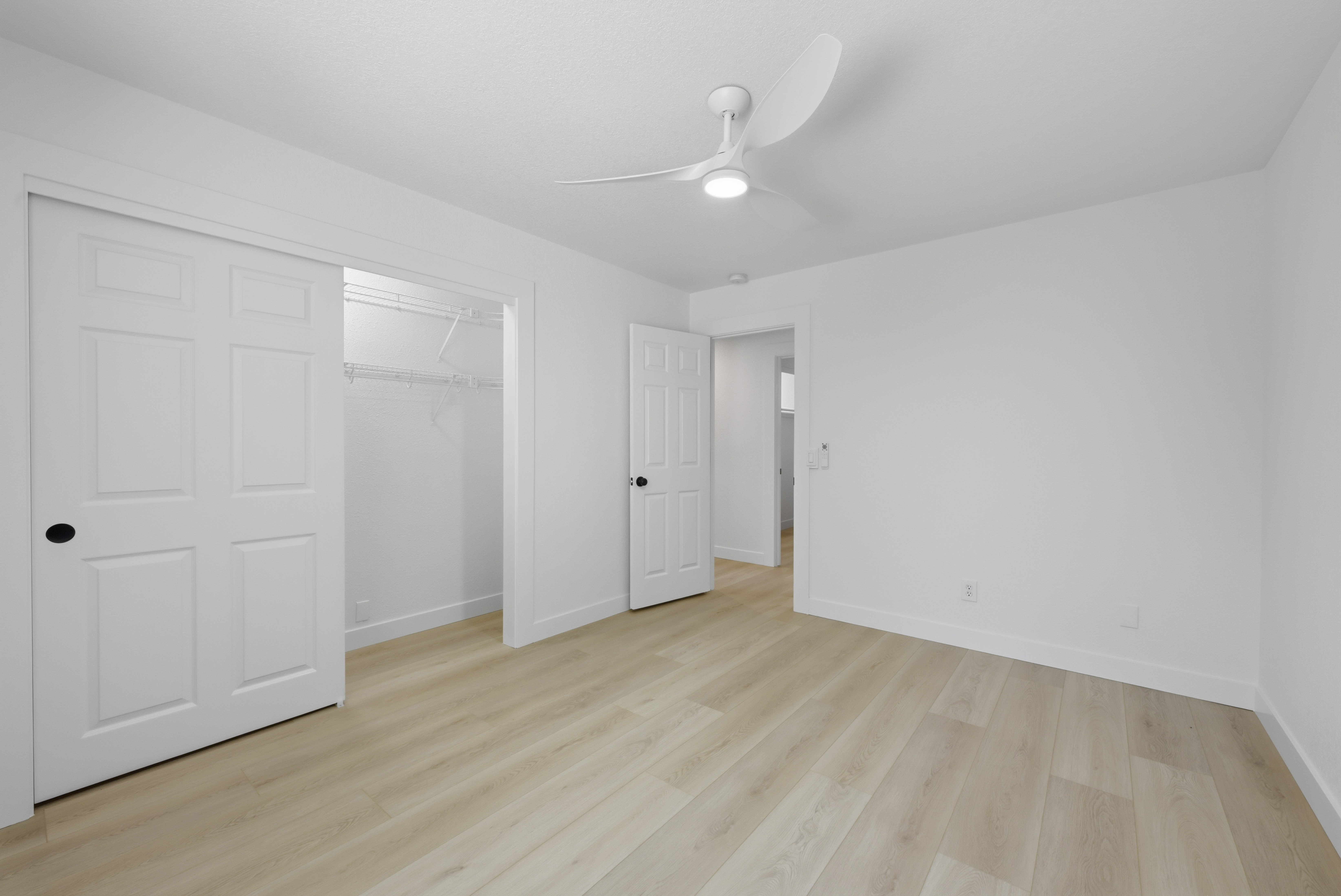 3020 Oakwood Road 