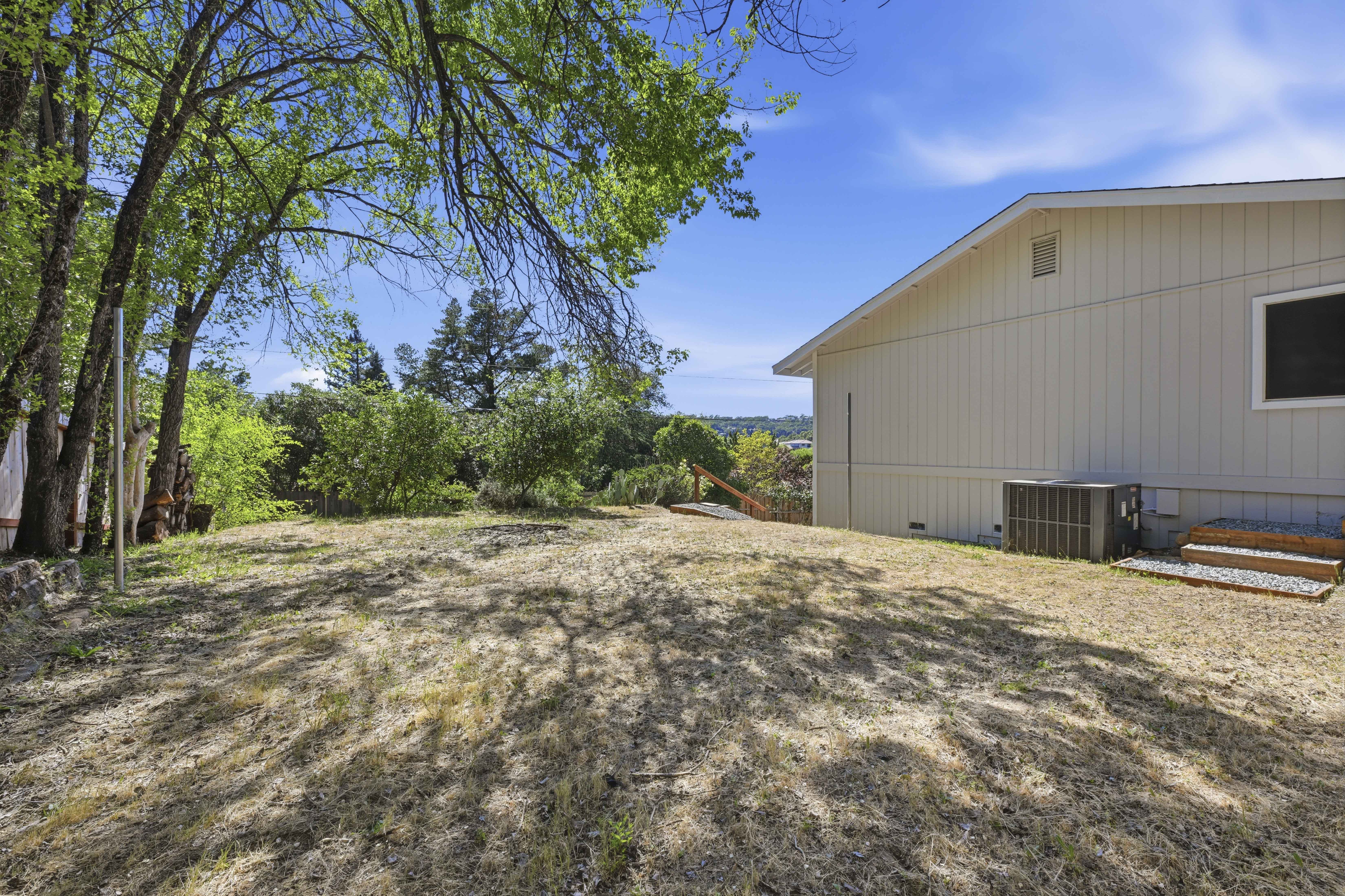 3020 Oakwood Road 