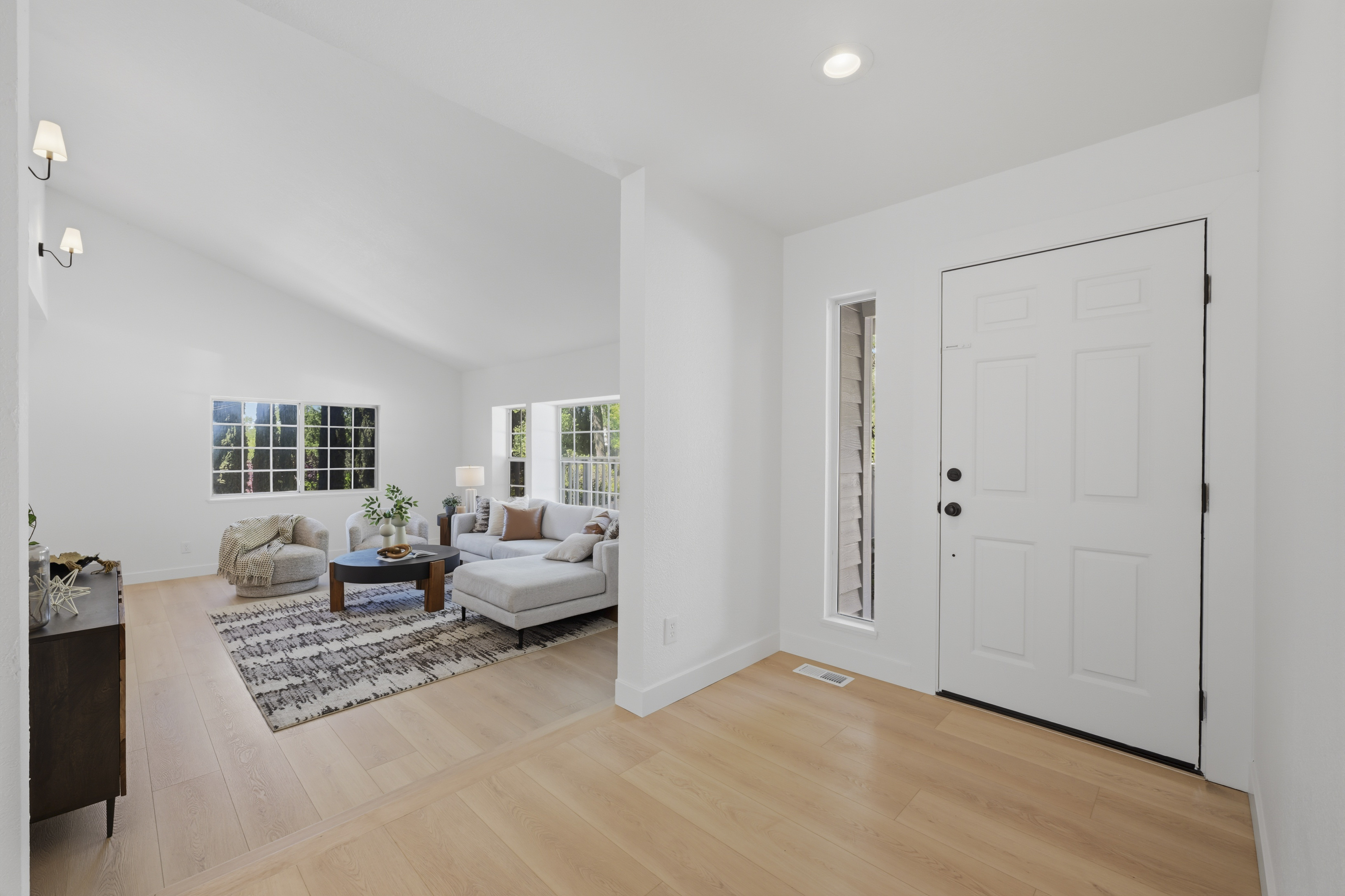 3020 Oakwood Road 