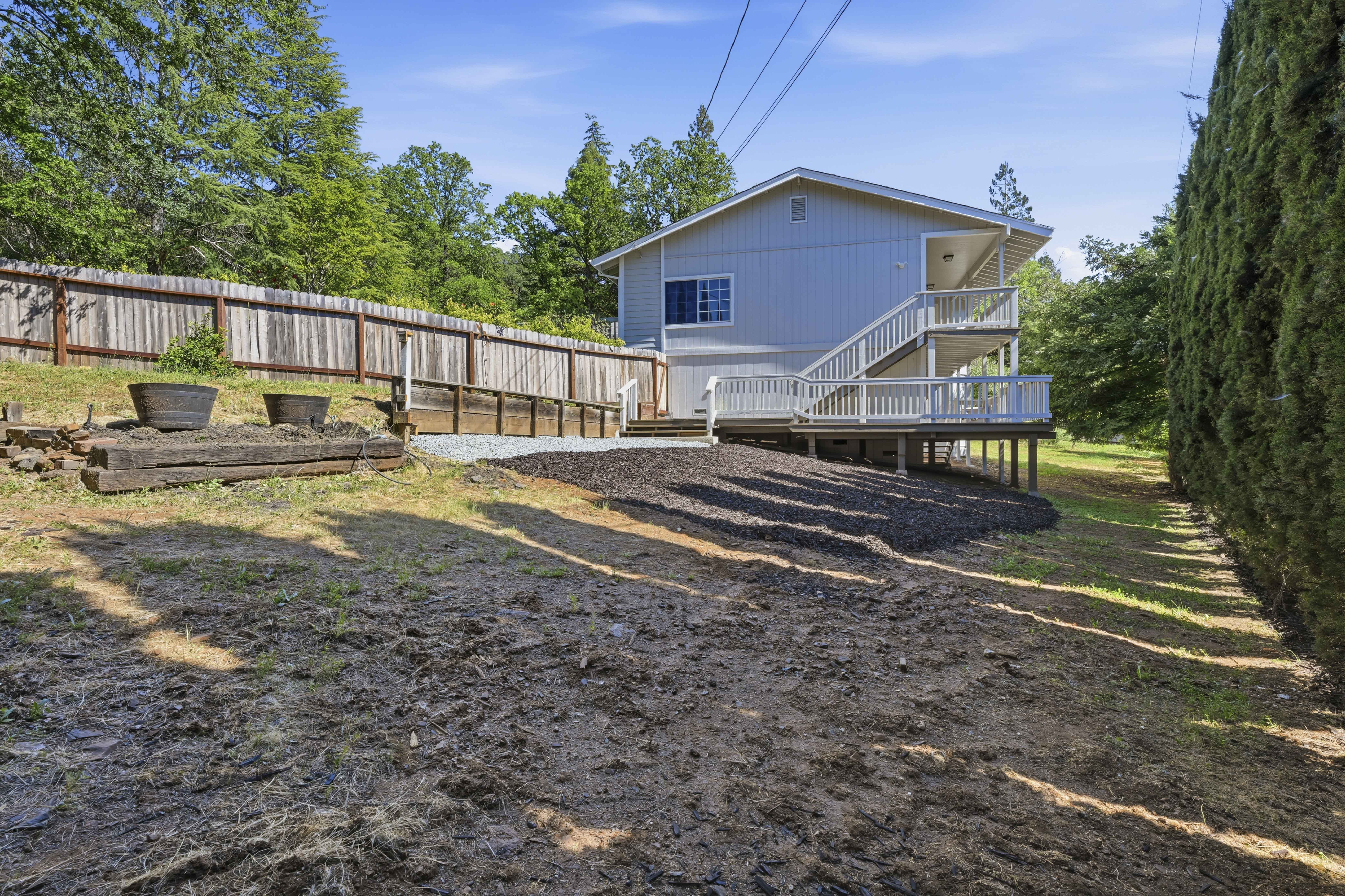 3020 Oakwood Road 