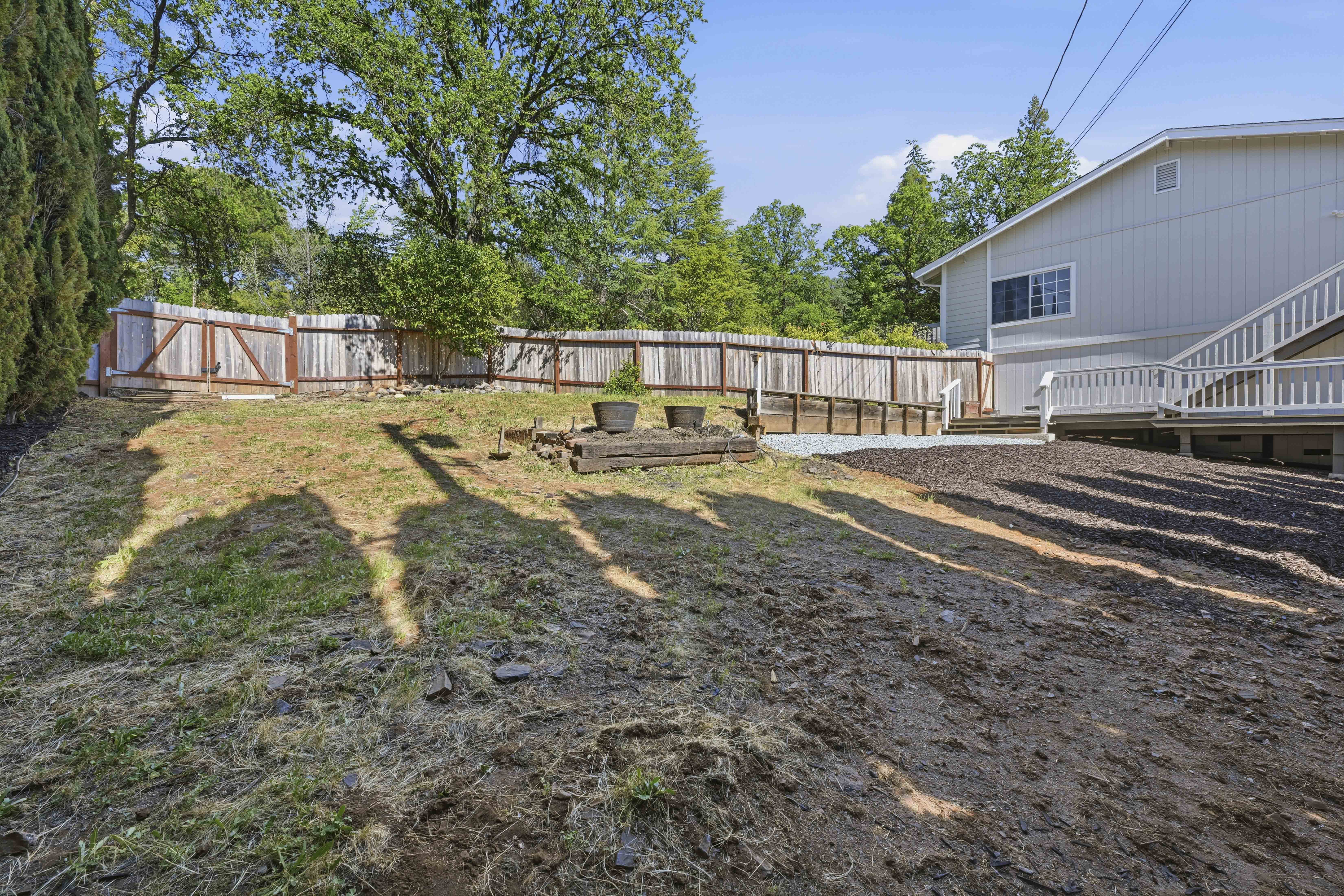 3020 Oakwood Road 