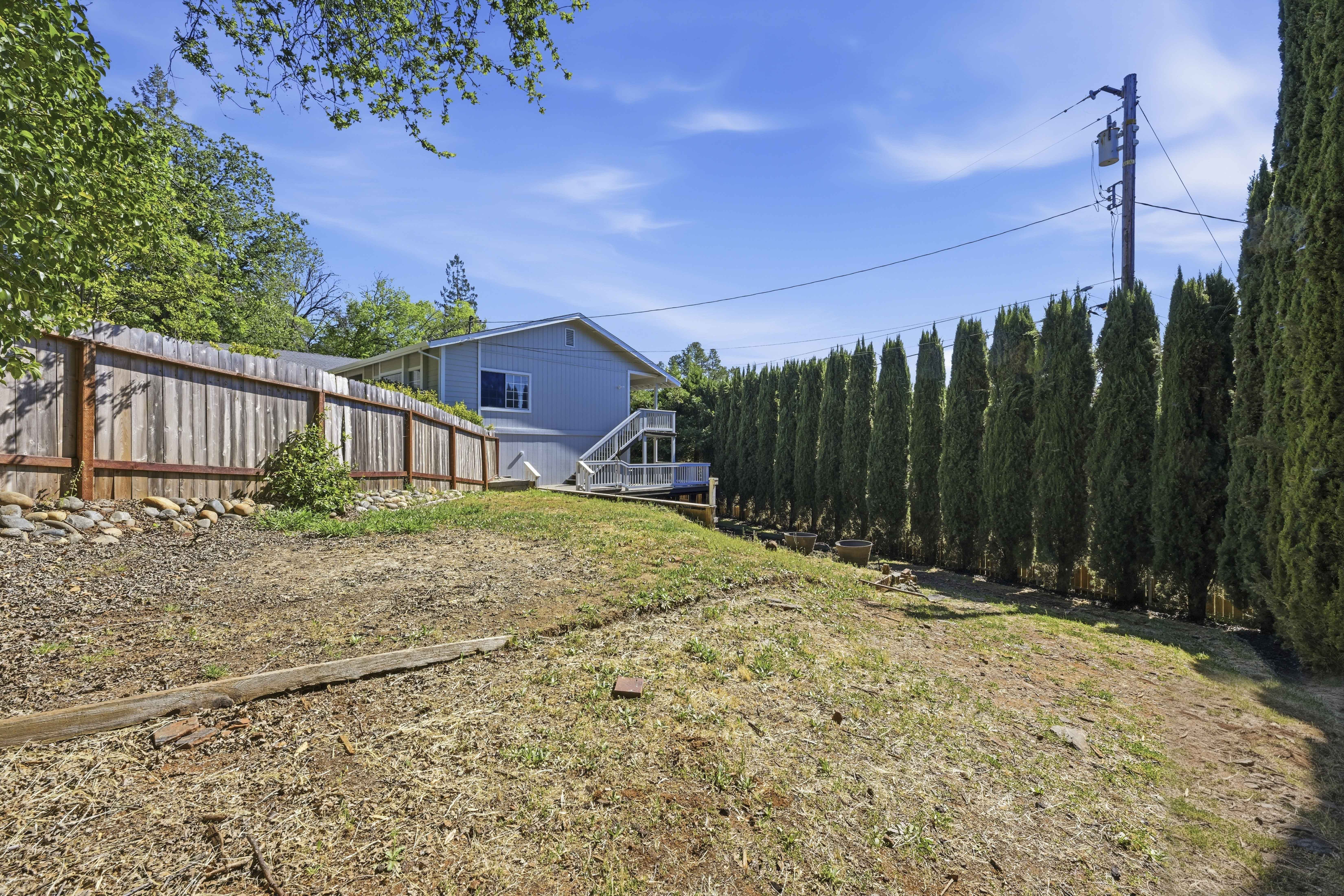 3020 Oakwood Road 