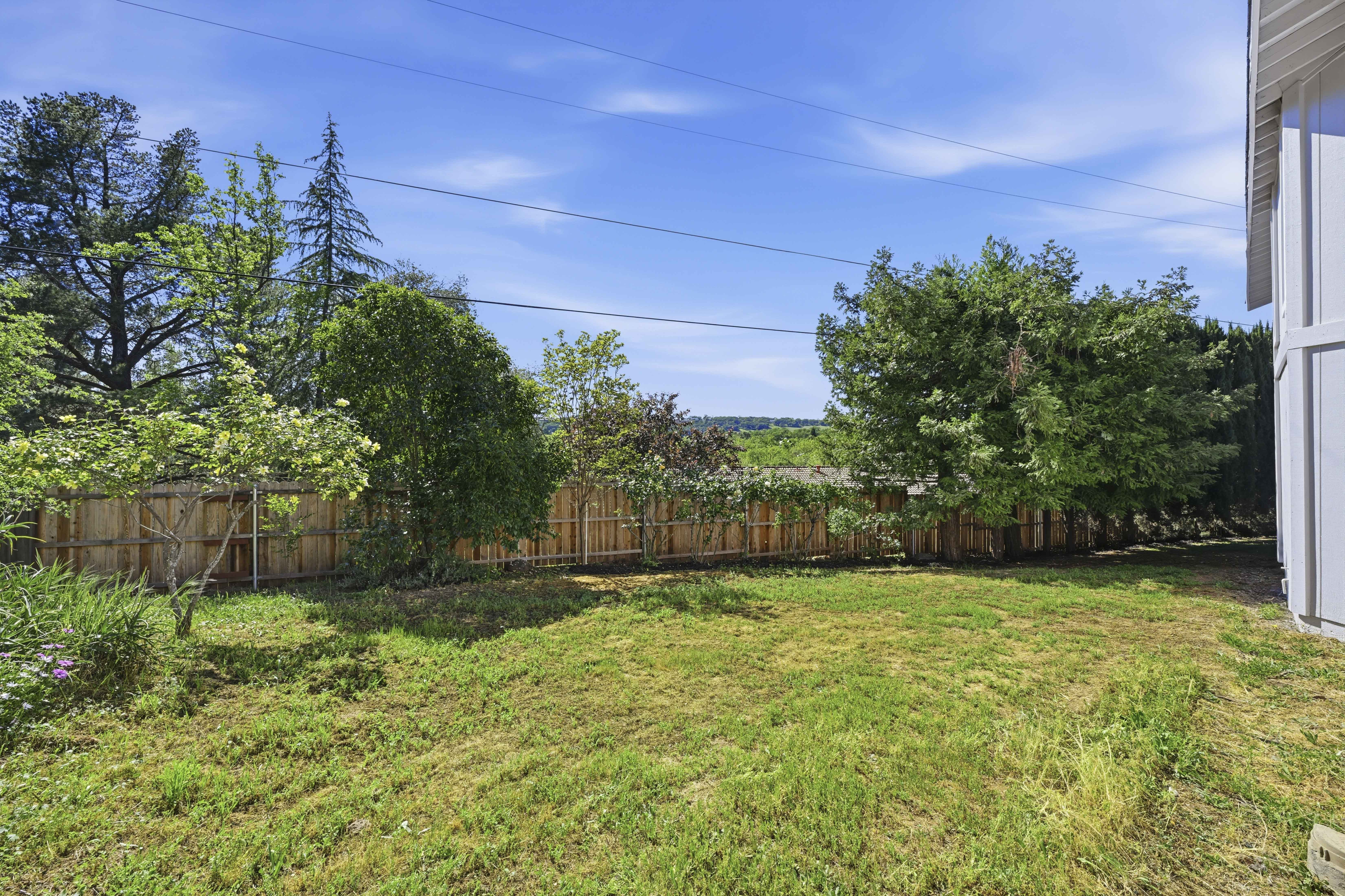 3020 Oakwood Road 