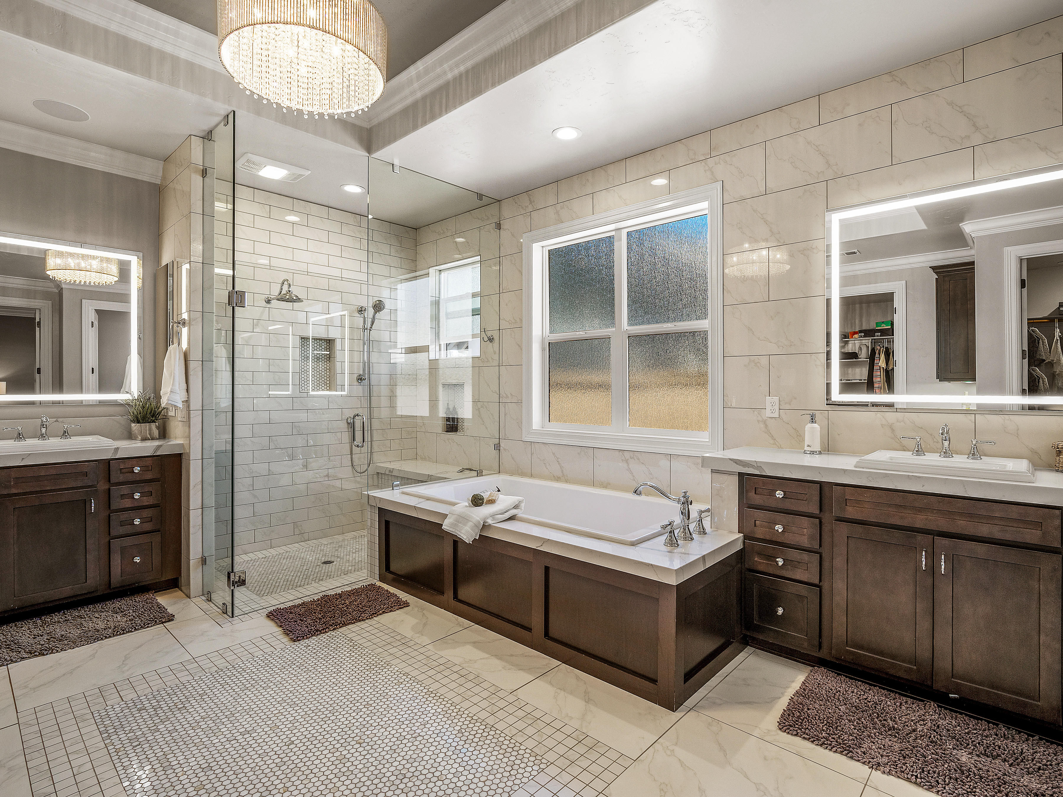 3418 Greenview Drive 