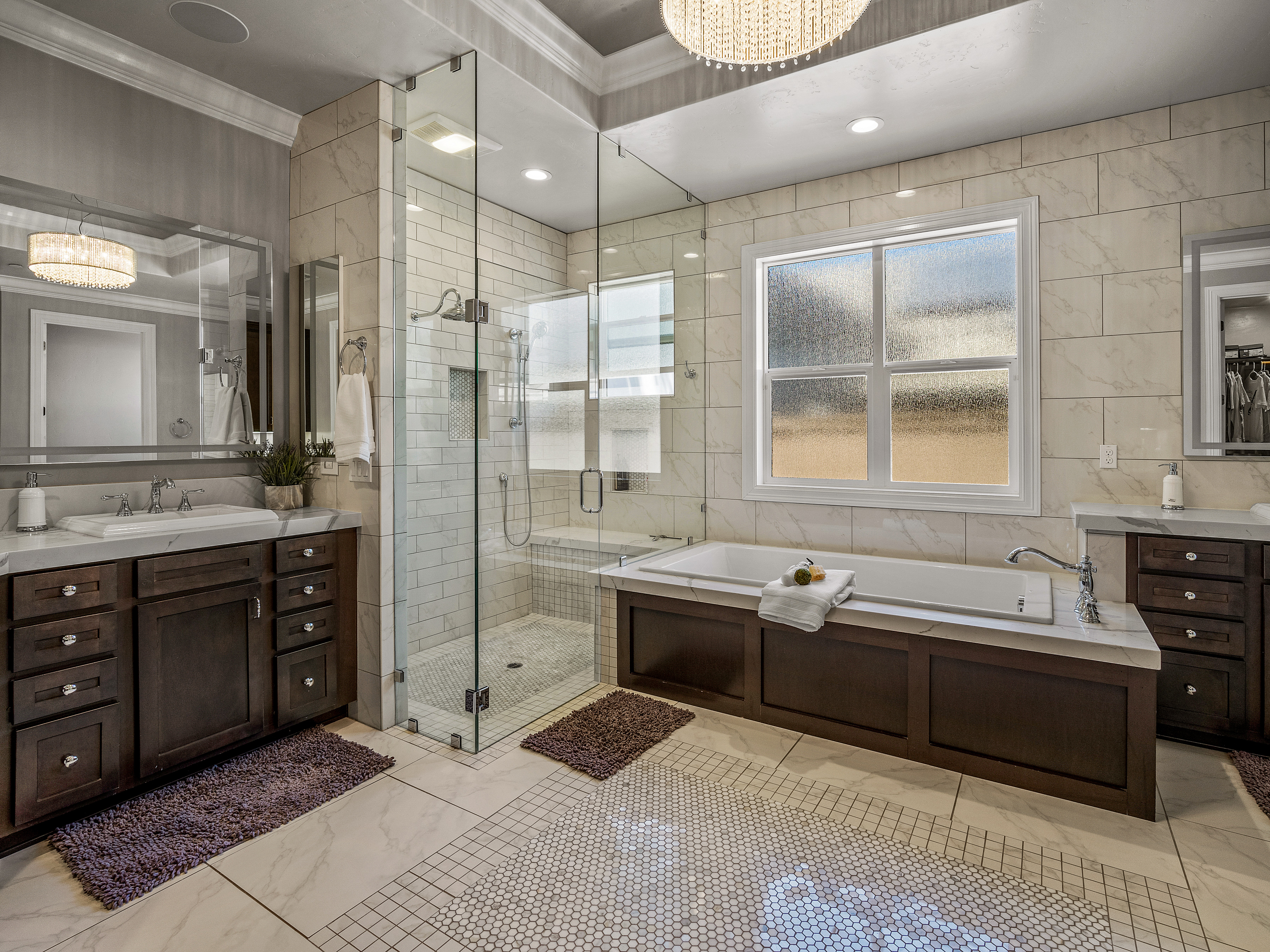3418 Greenview Drive 