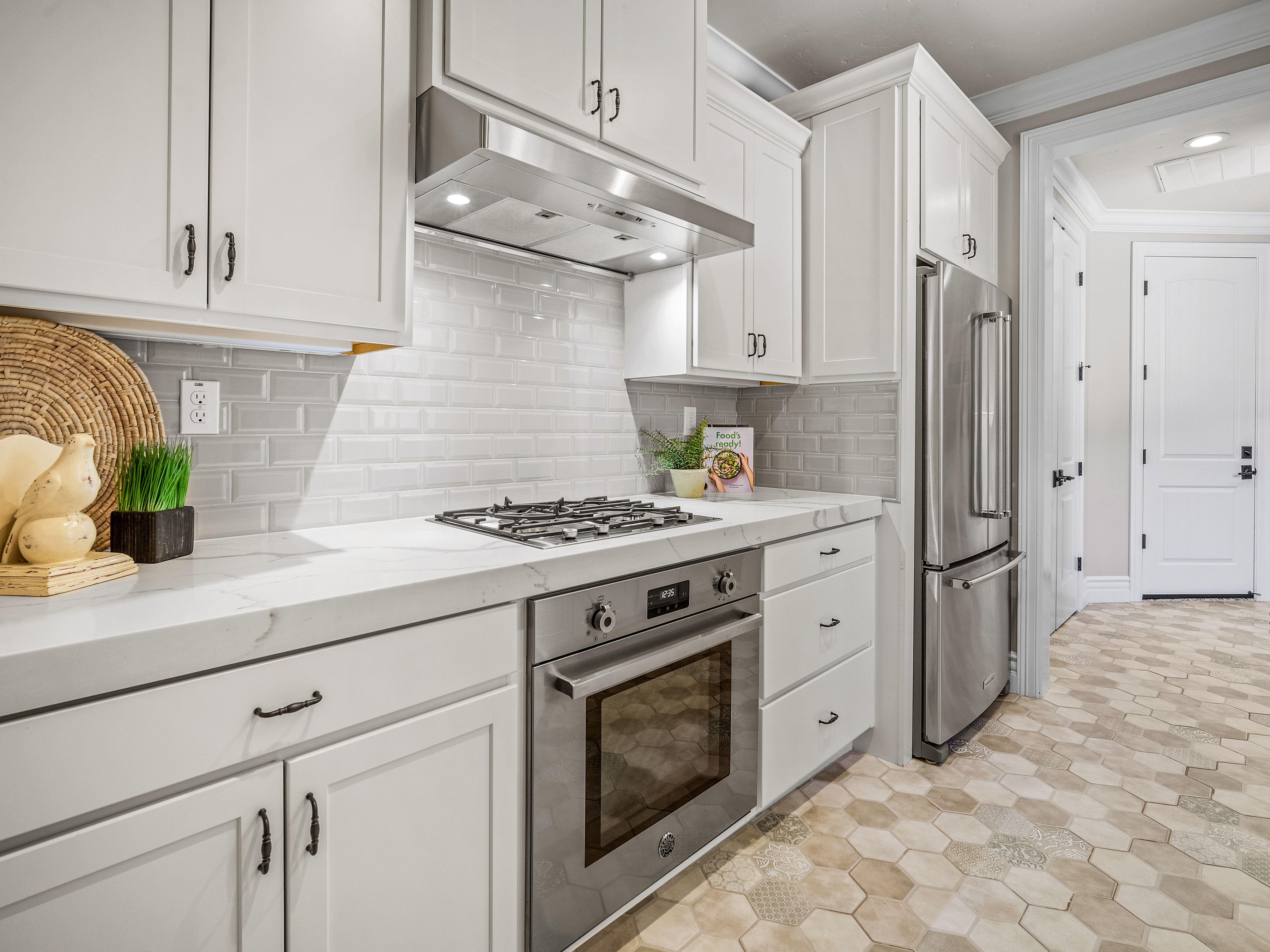 3418 Greenview Drive 