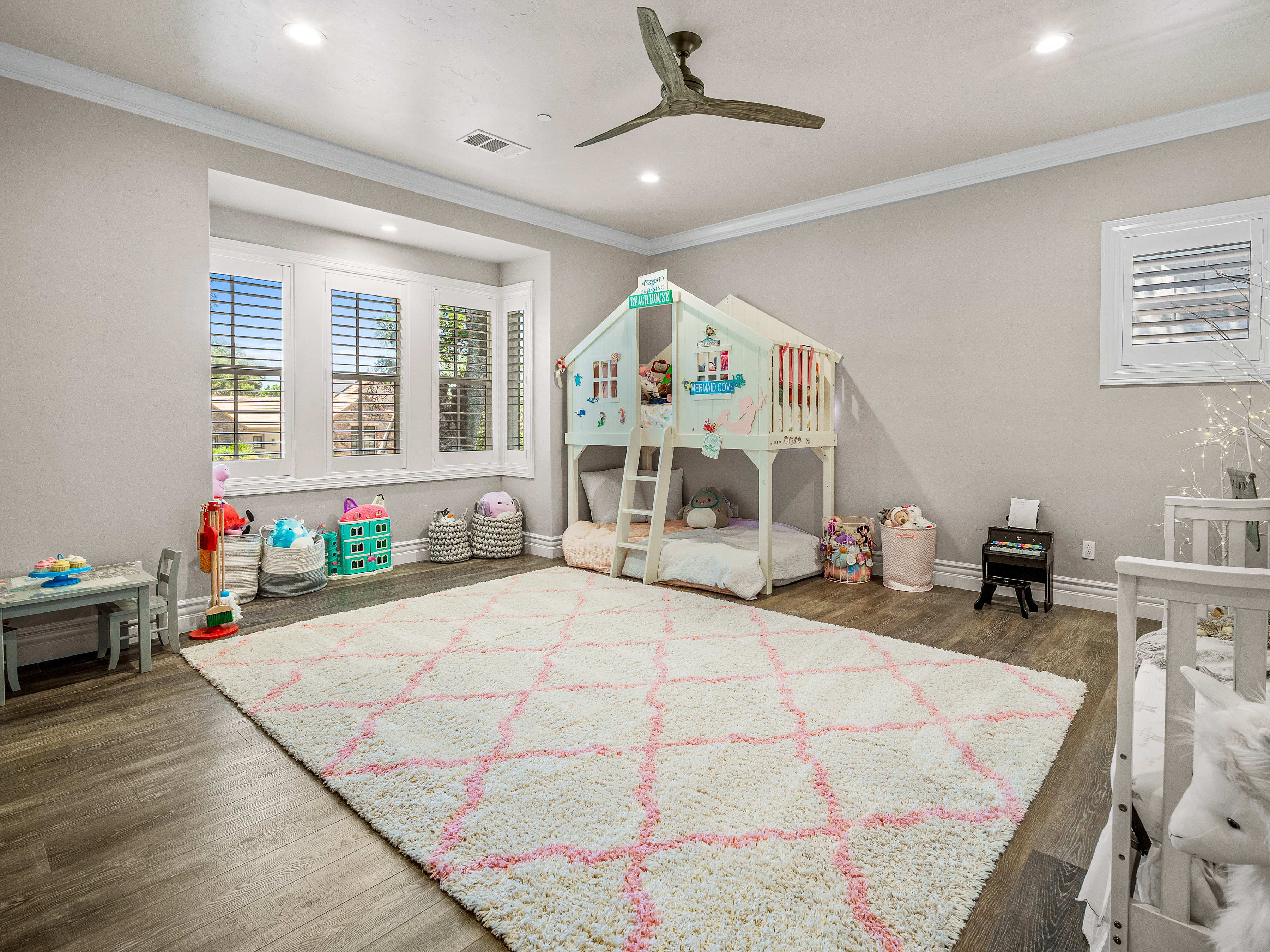 3418 Greenview Drive 