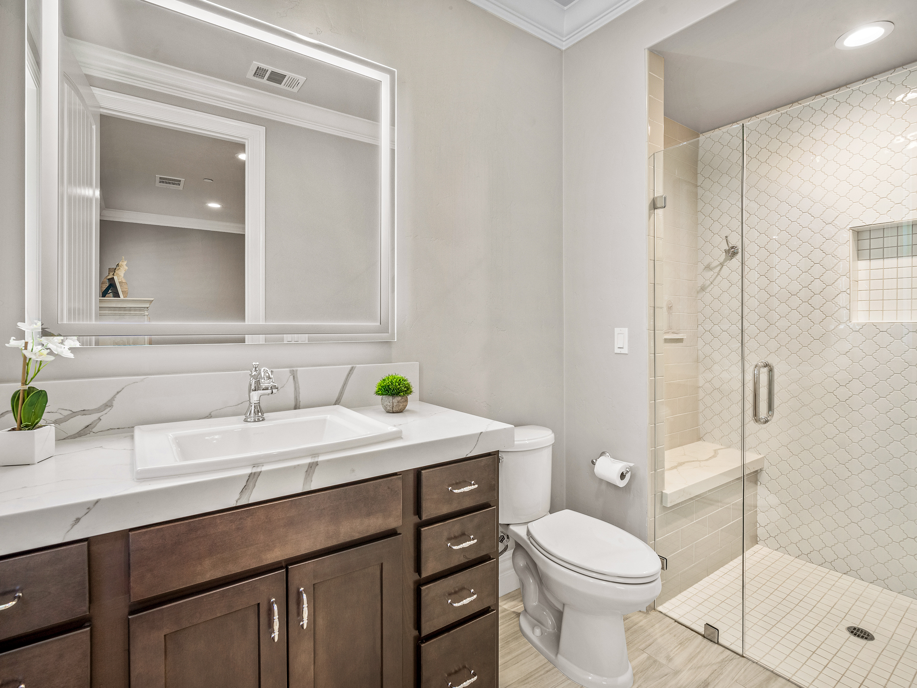 3418 Greenview Drive 