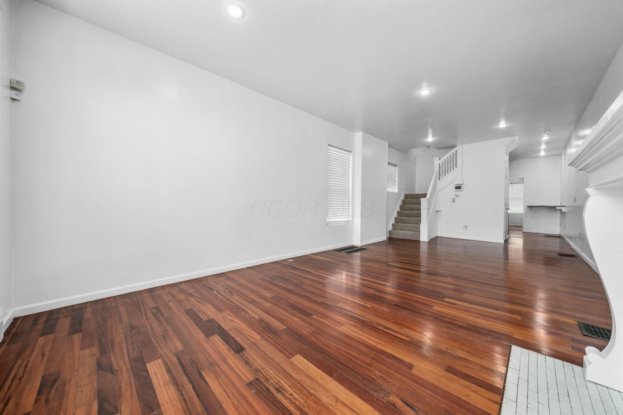 31-33 Linwood Avenue