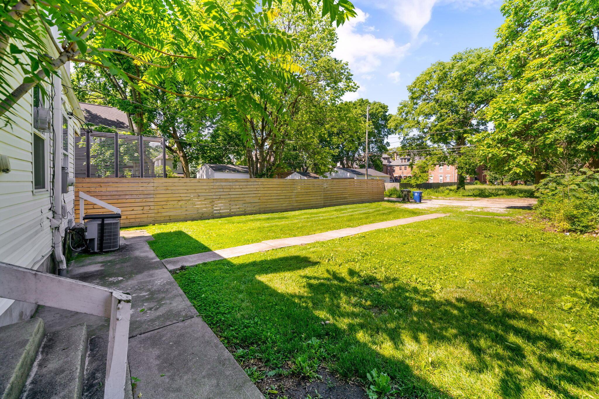 31-33 Linwood Avenue