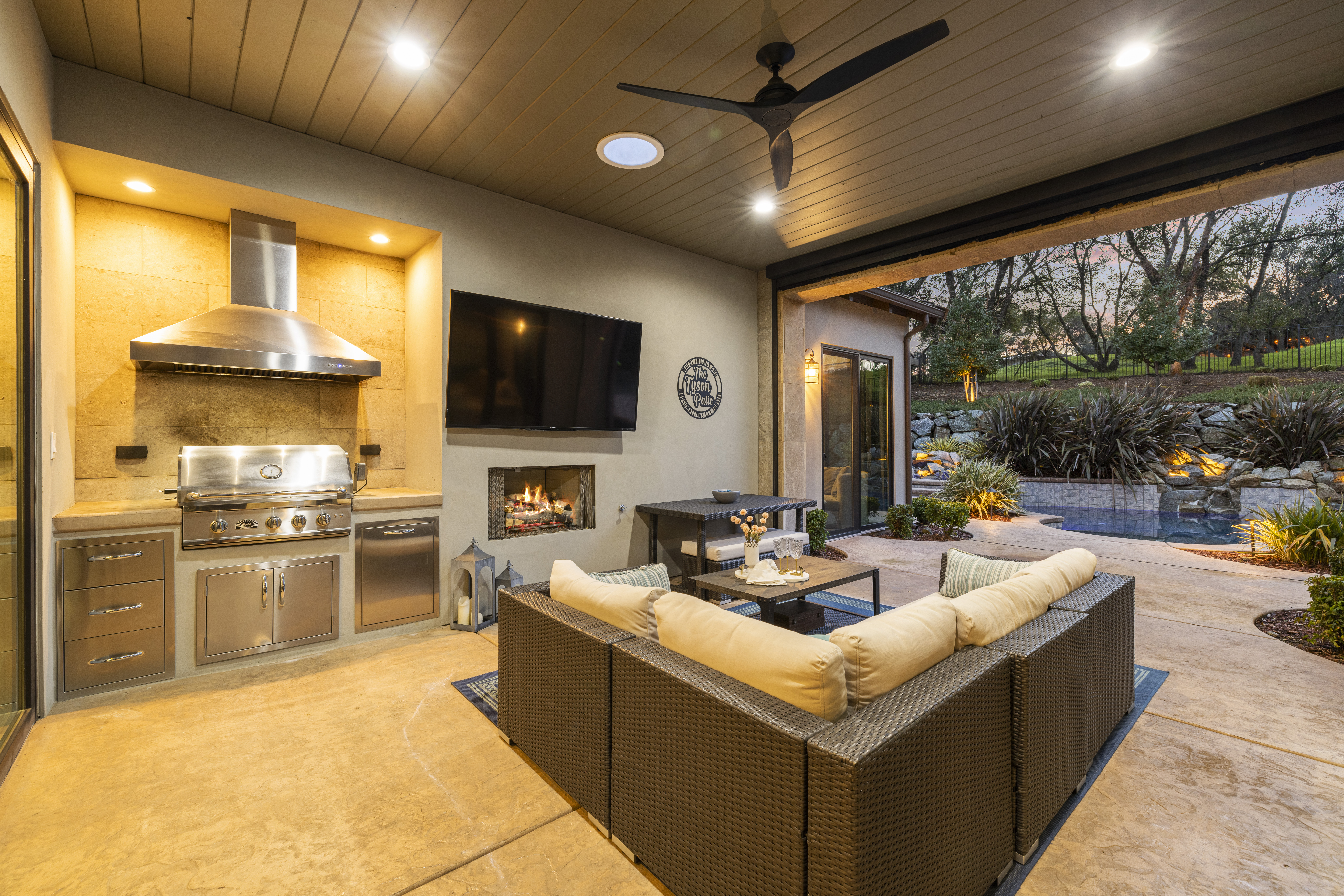 6040 Aldea Drive 