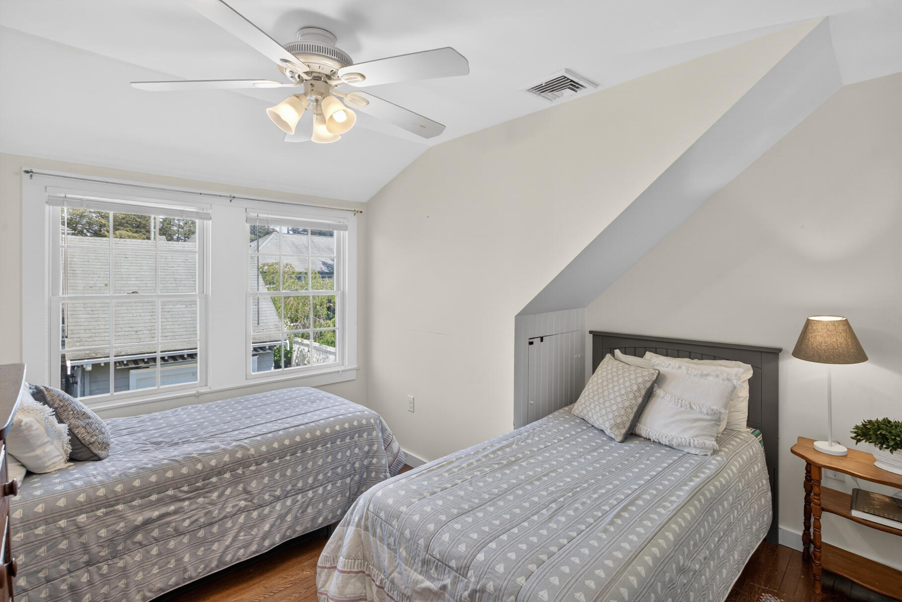 52 Circuit Avenue