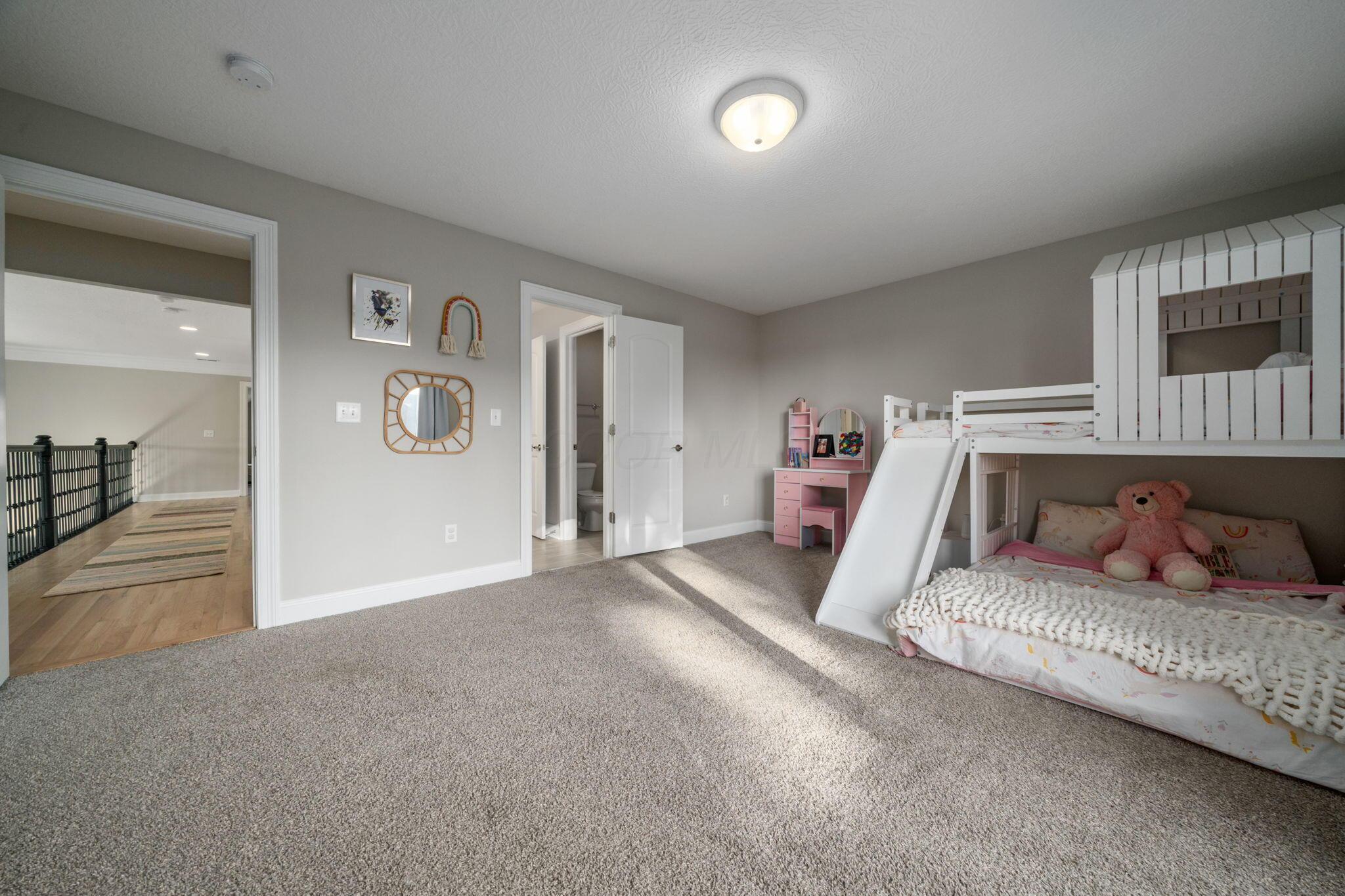 6717 Dunheath Circle