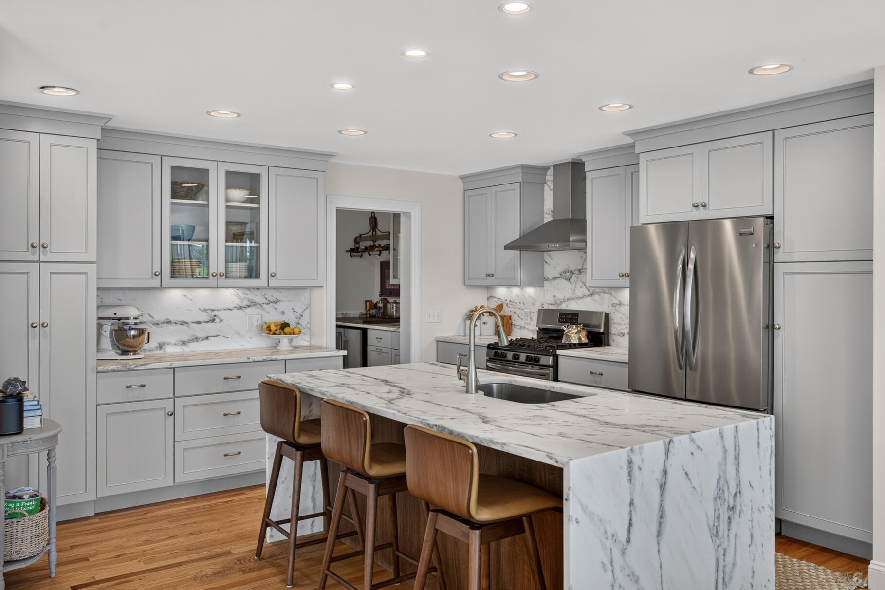 27 S Orleans Road 