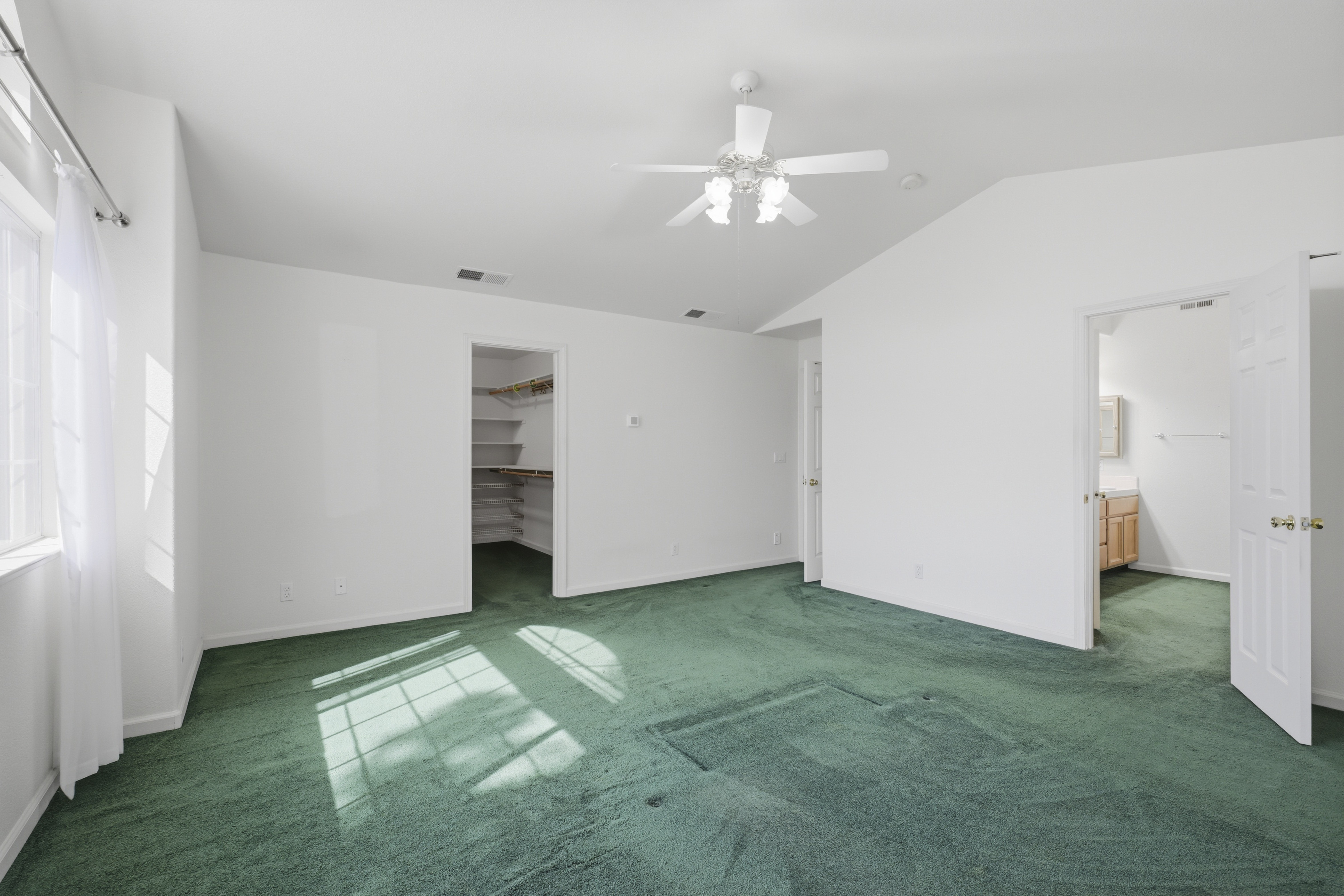 1240 Camino Capistrano 