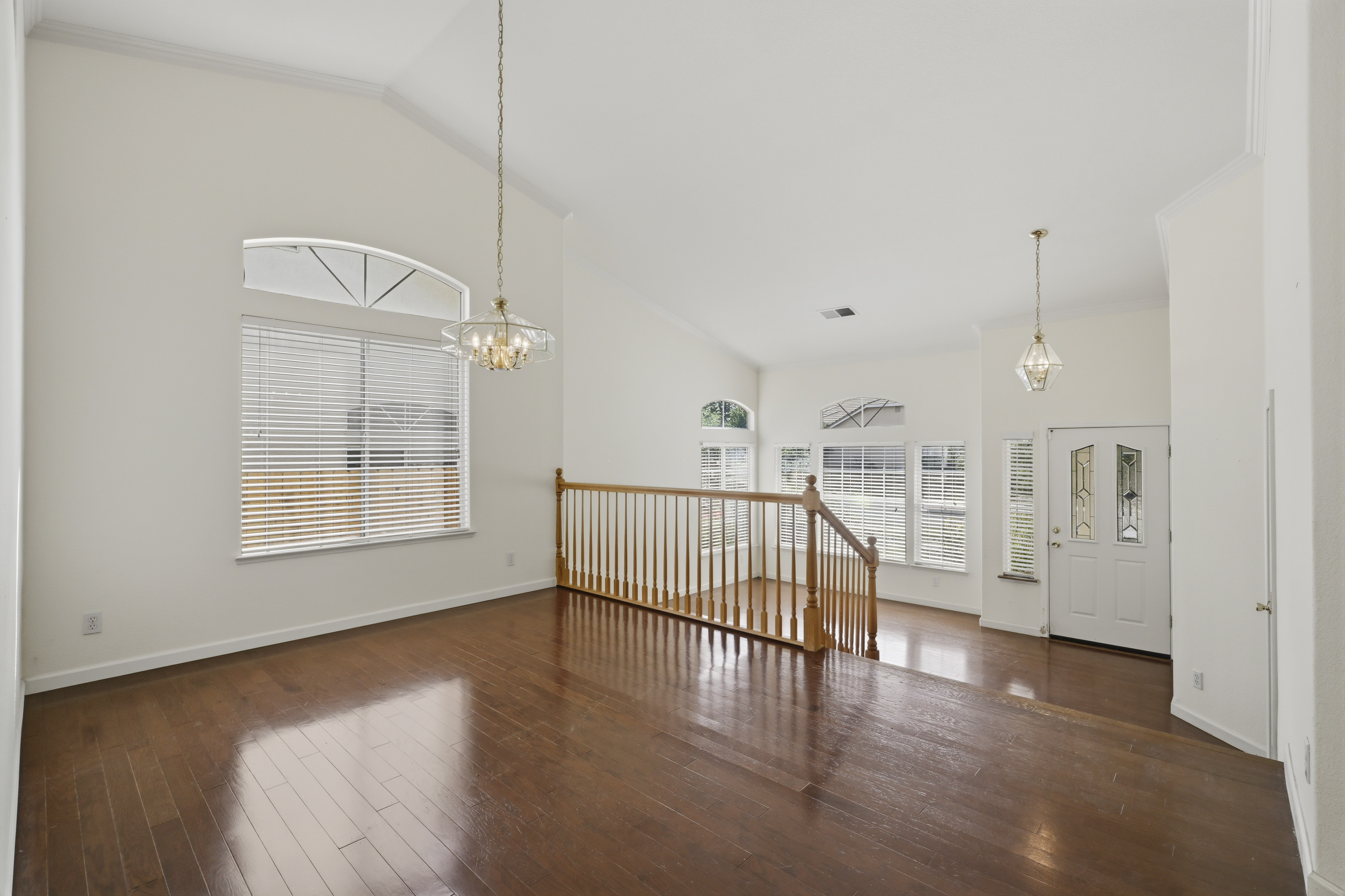 1240 Camino Capistrano 