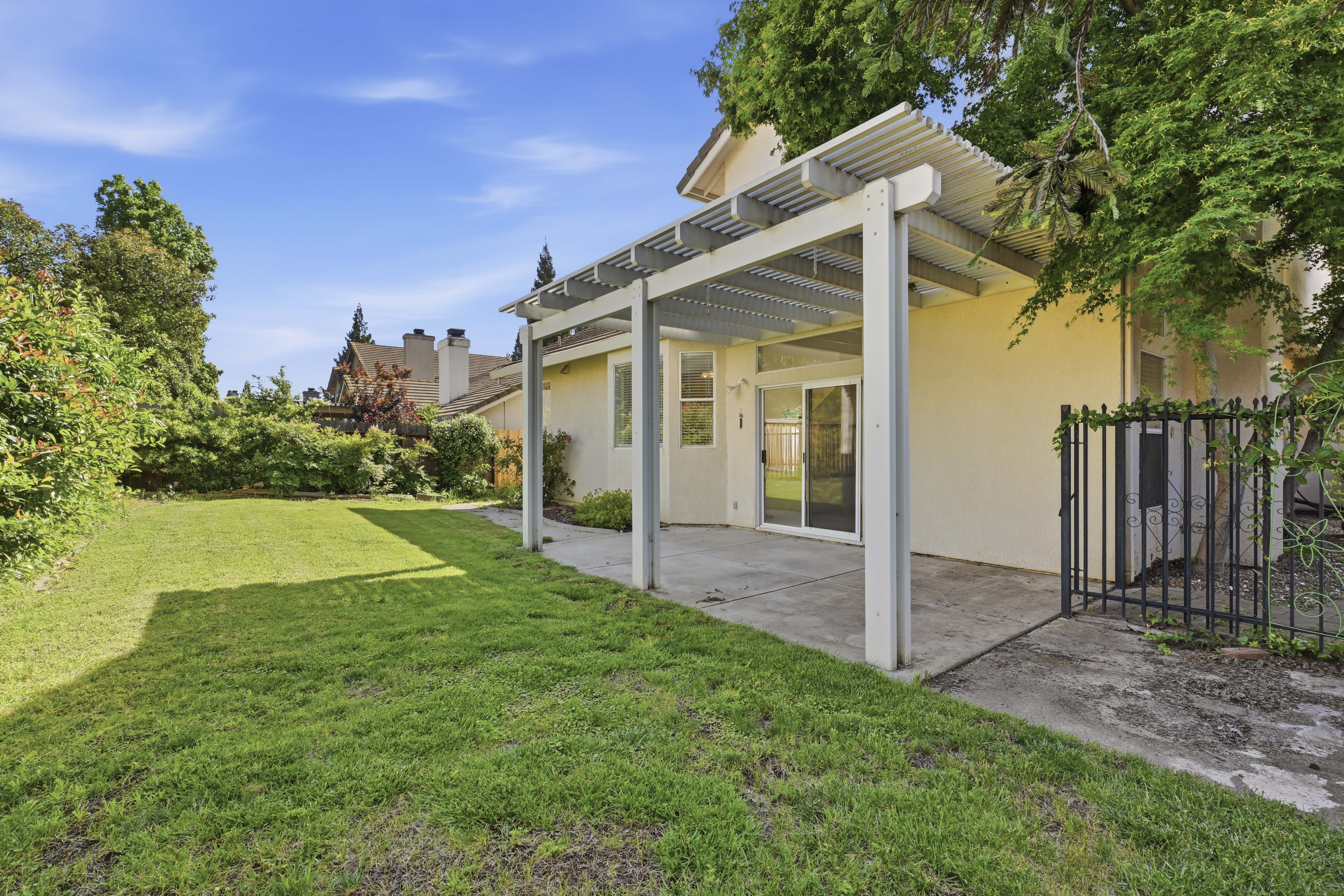 1240 Camino Capistrano 