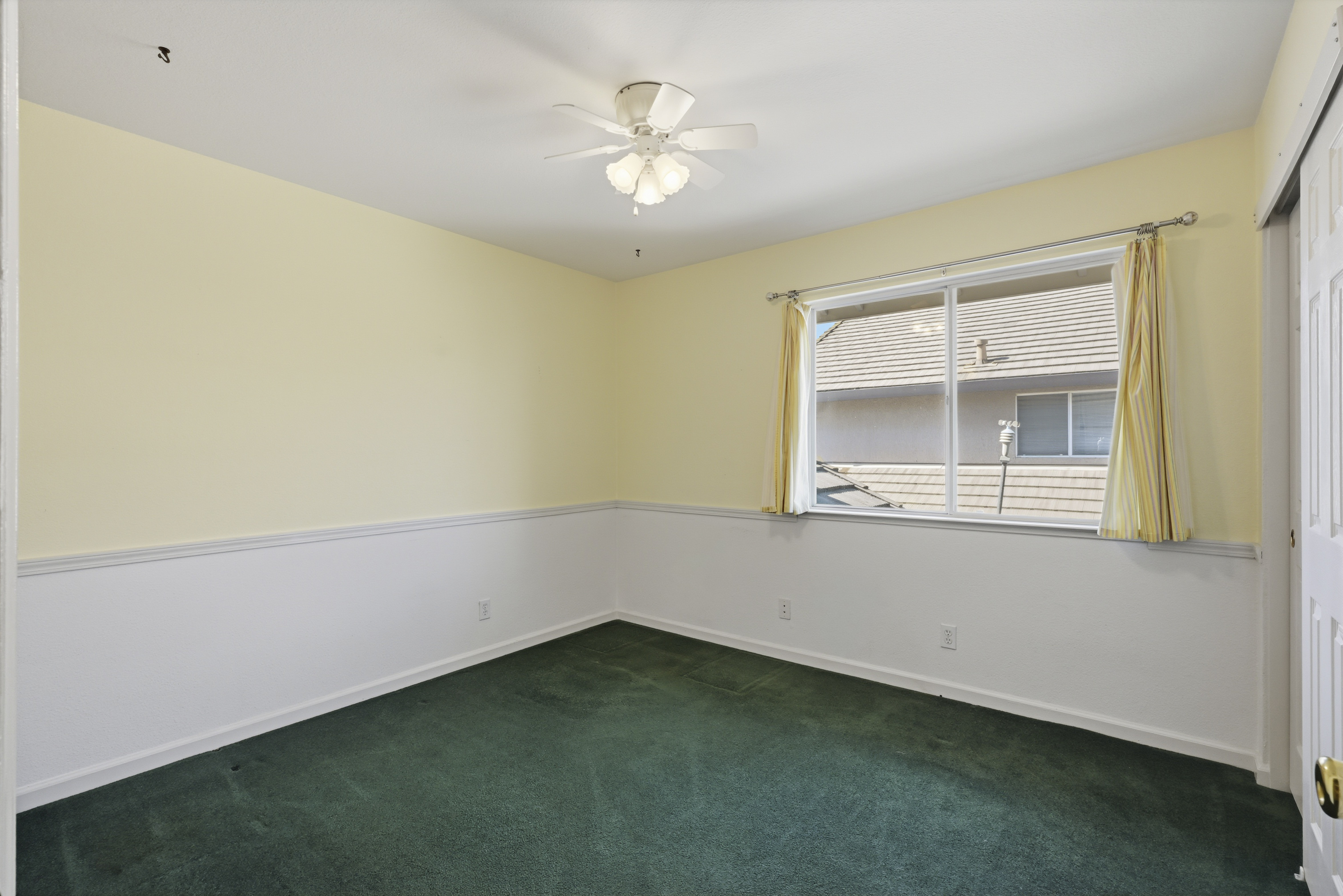 1240 Camino Capistrano 