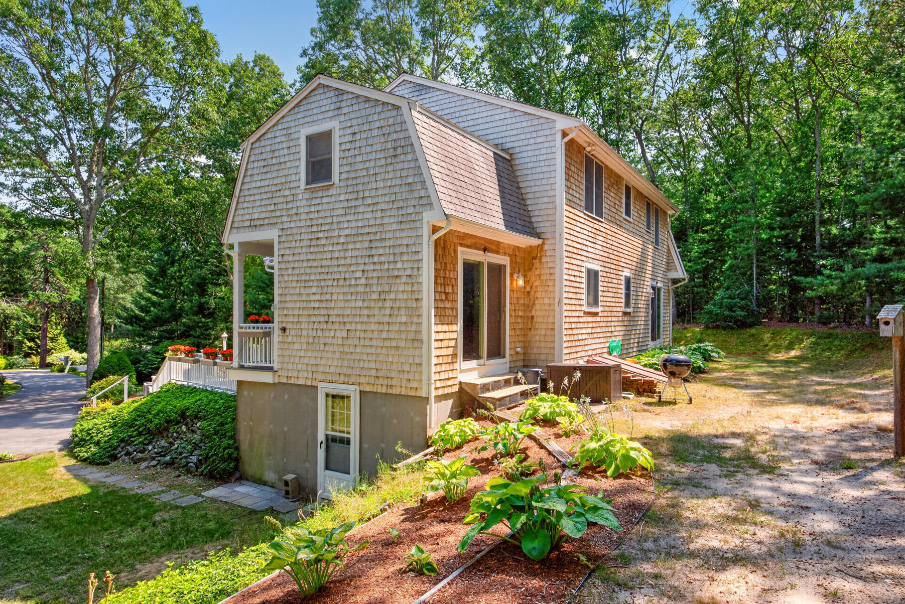 20 Vesper Drive