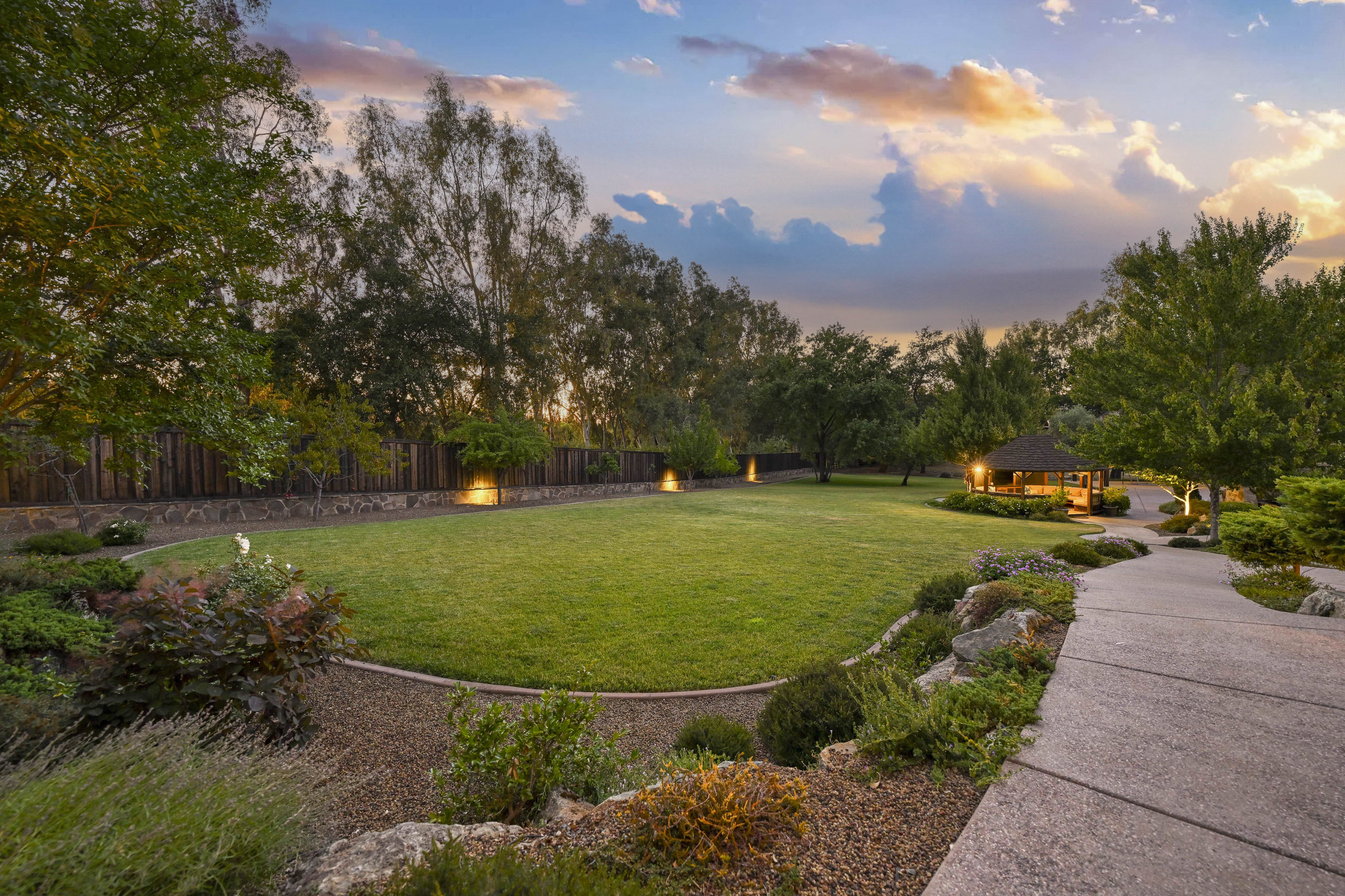 8611 Angeli Lane 