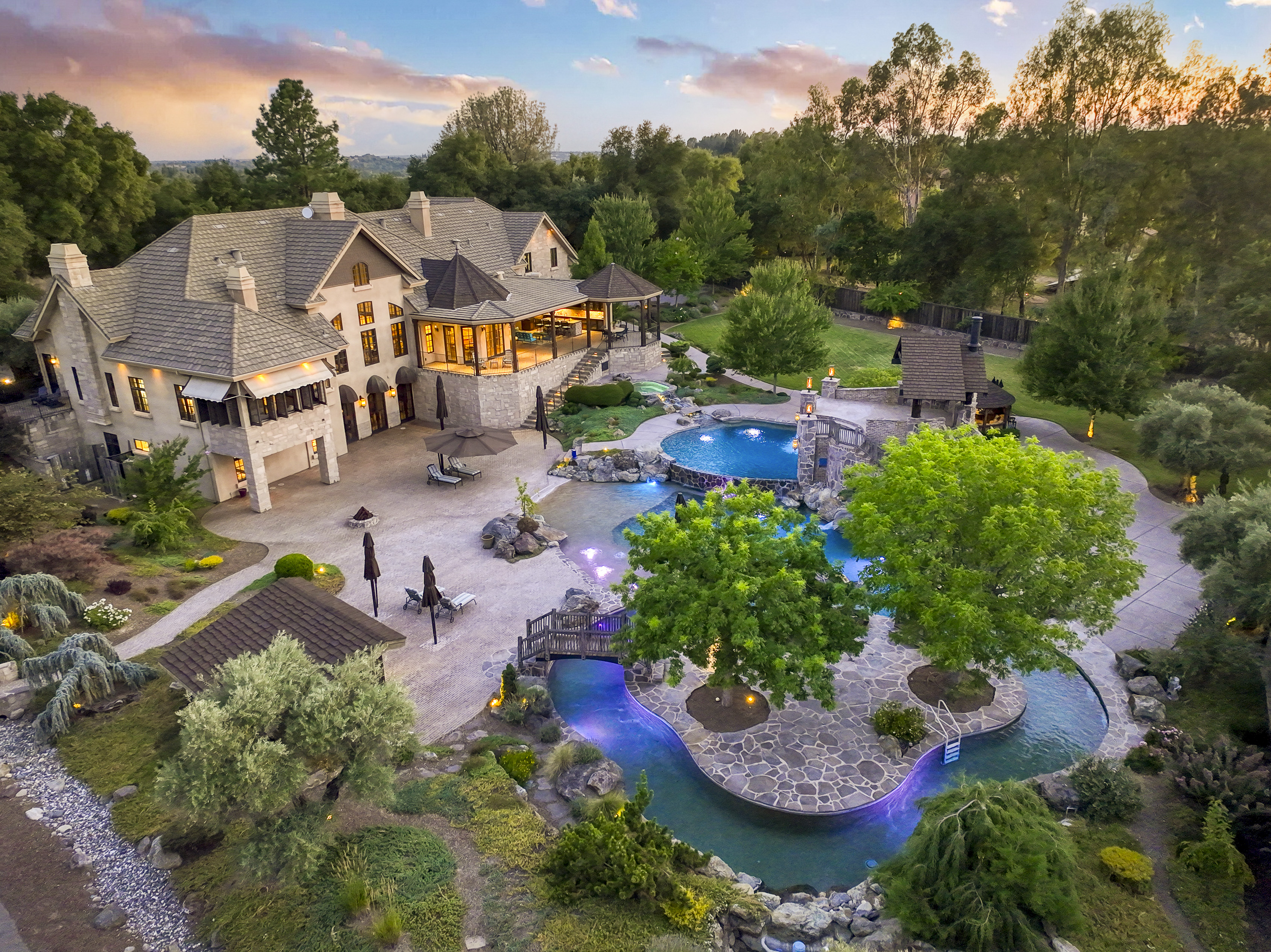 8611 Angeli Lane 