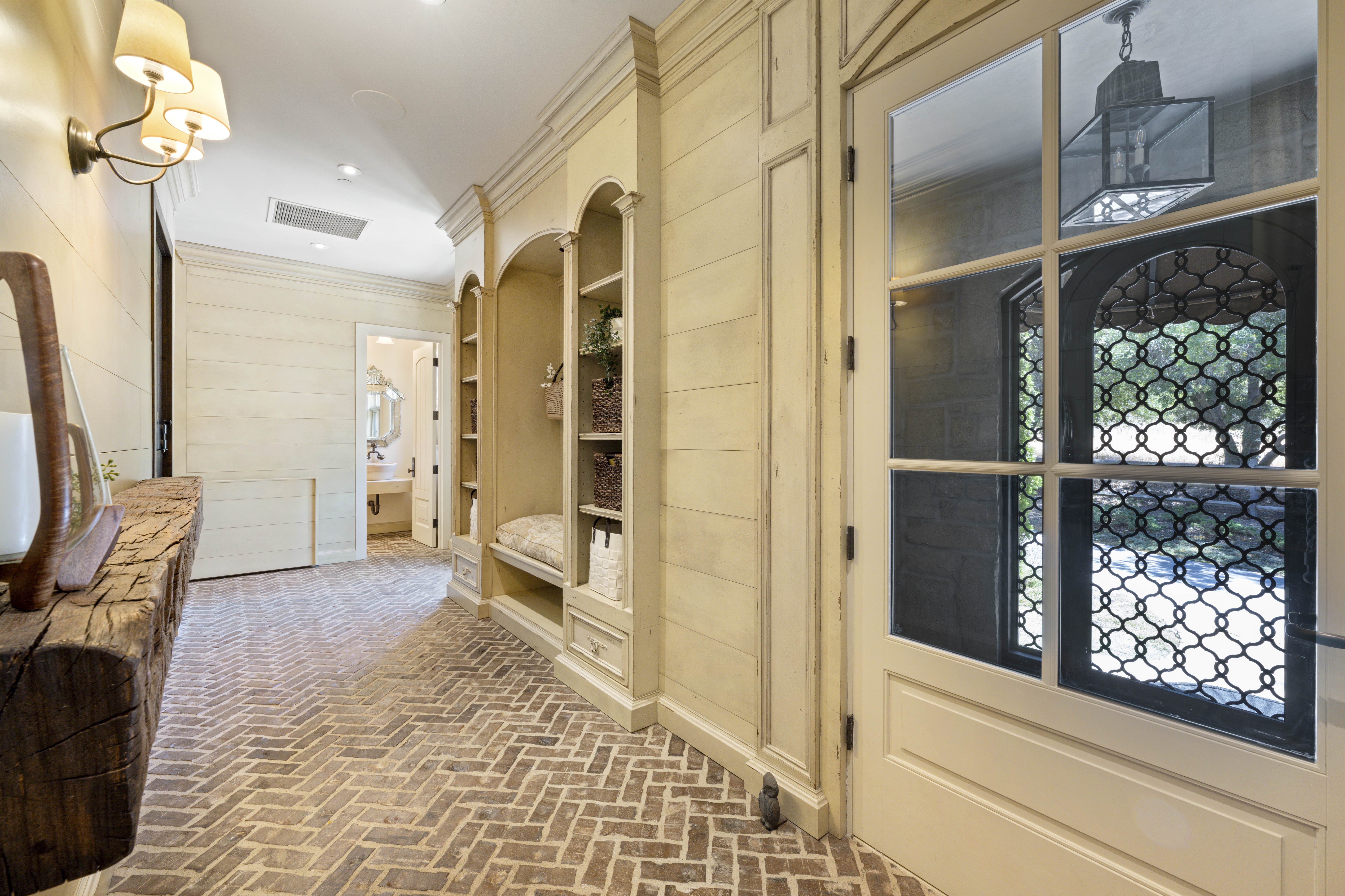 8611 Angeli Lane 