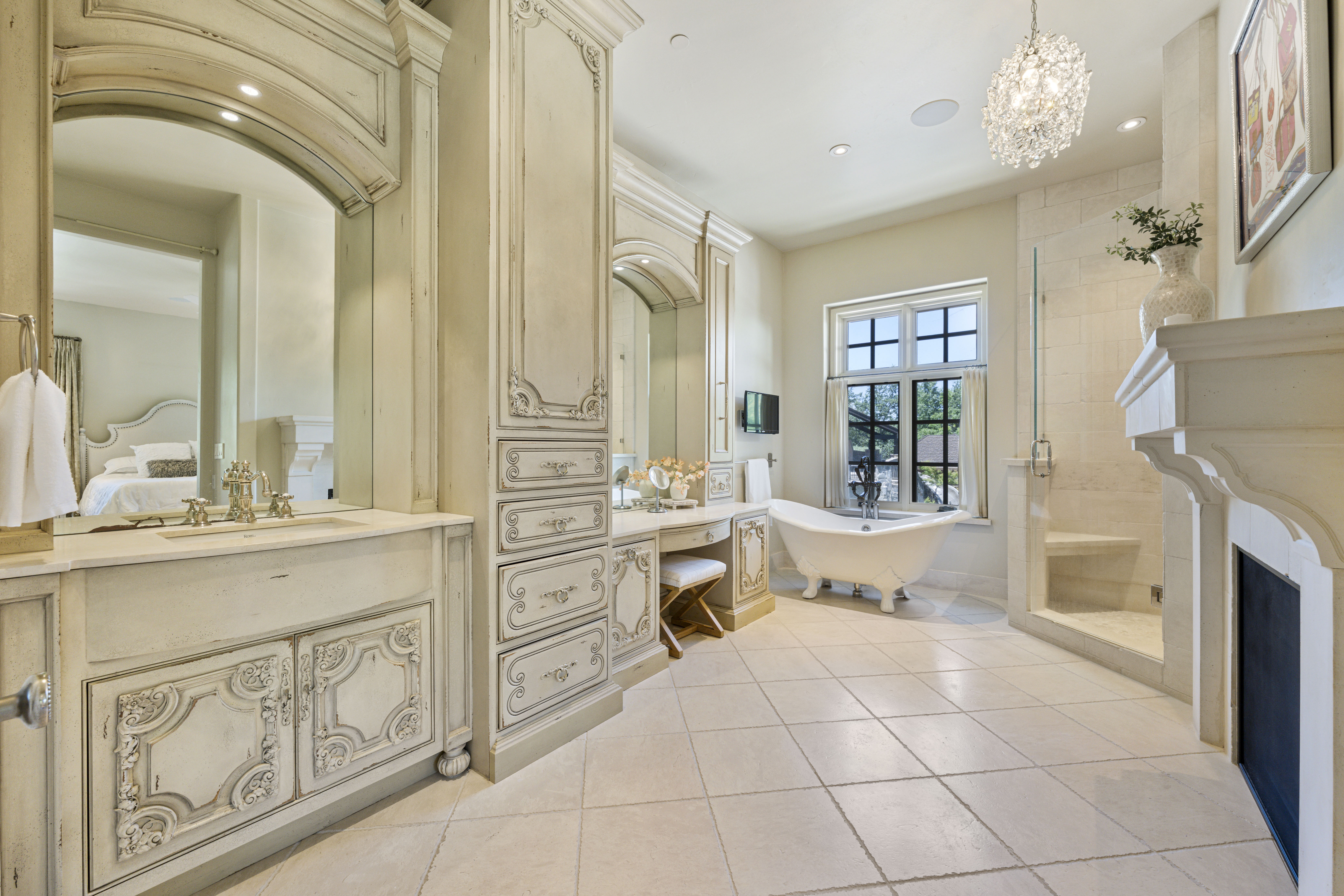8611 Angeli Lane 