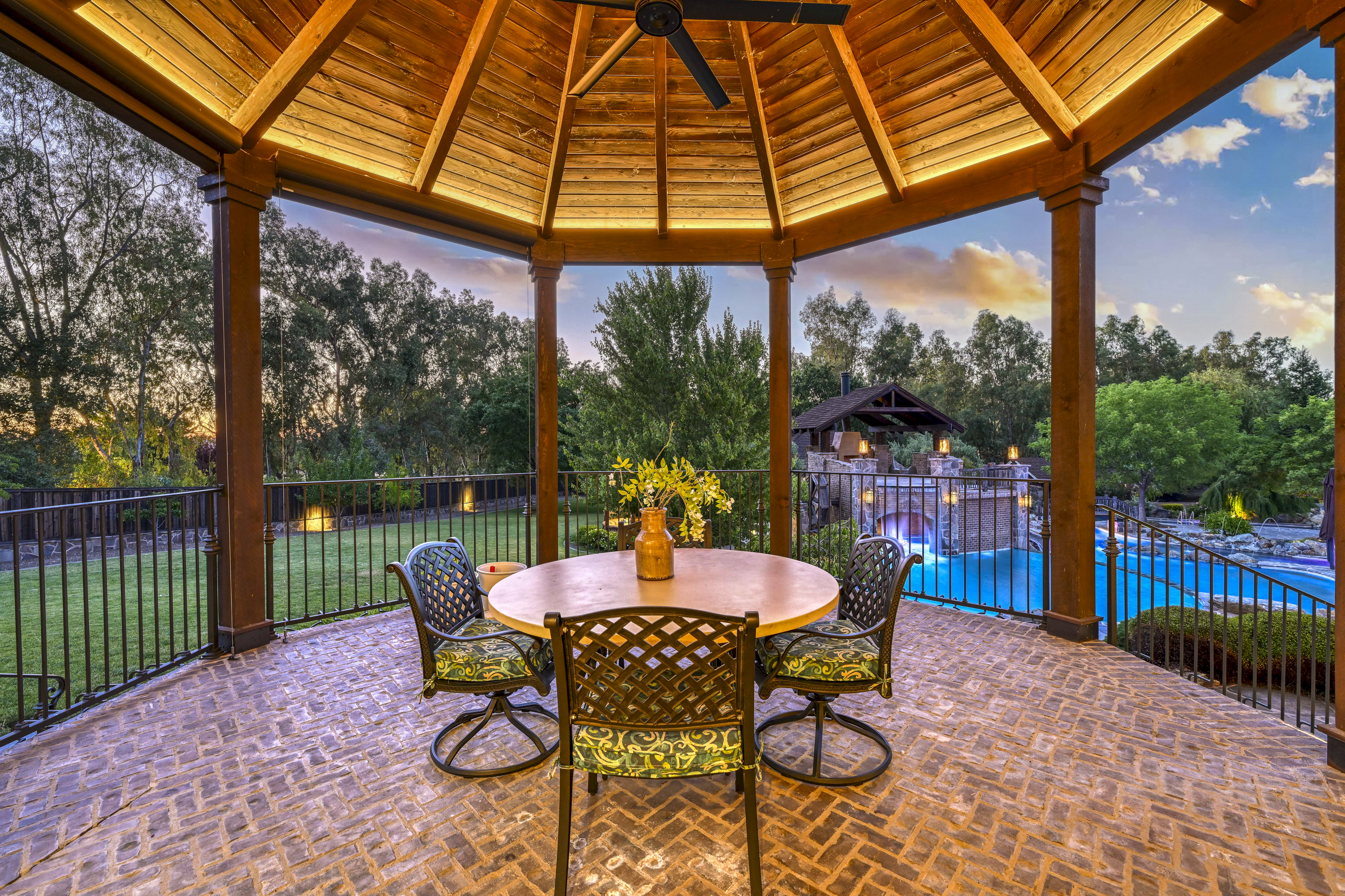 8611 Angeli Lane 