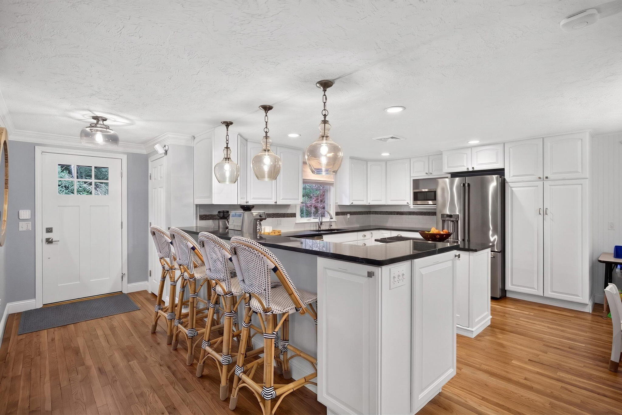 4 Wolf Hill Road