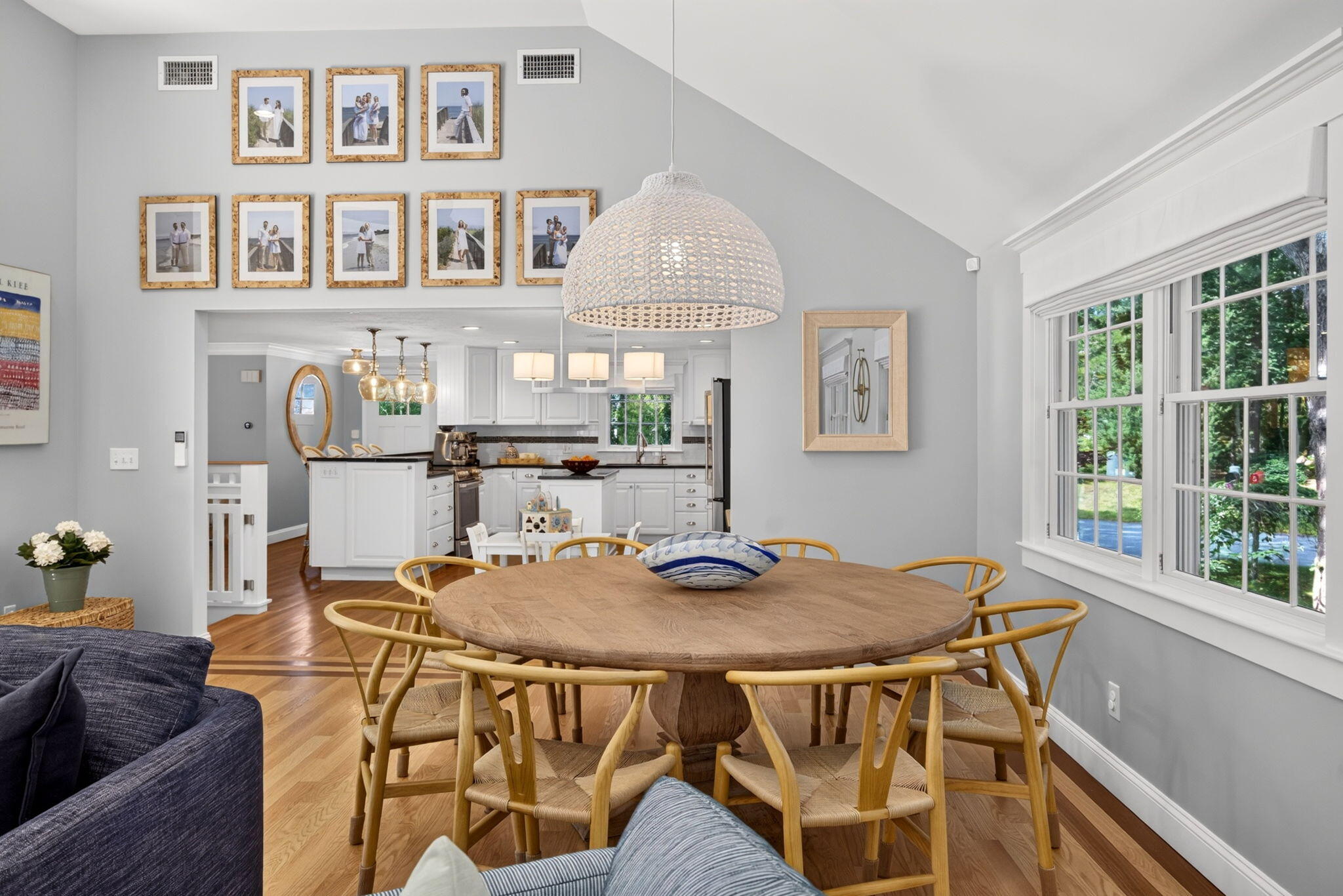 4 Wolf Hill Road