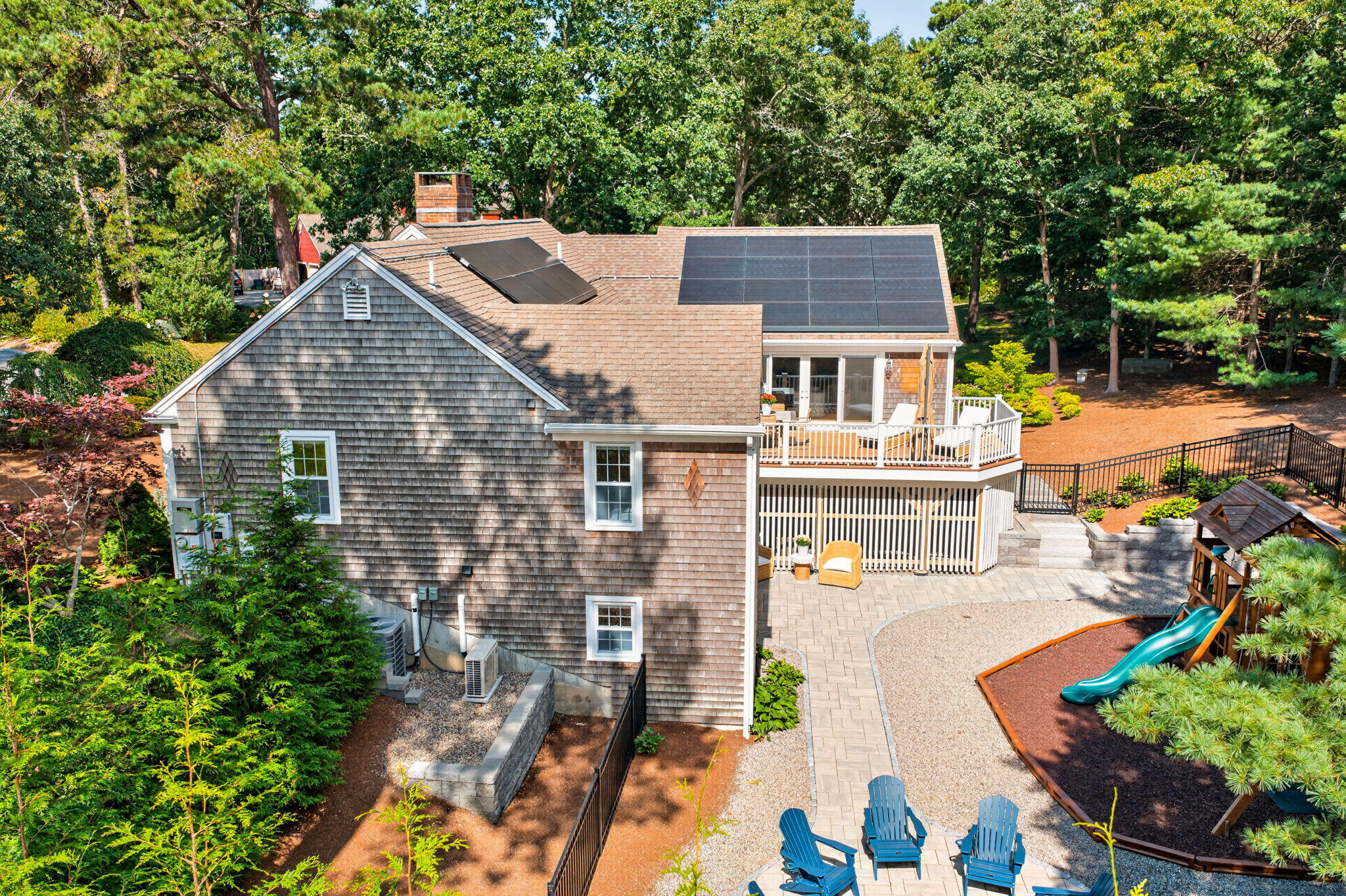 4 Wolf Hill Road