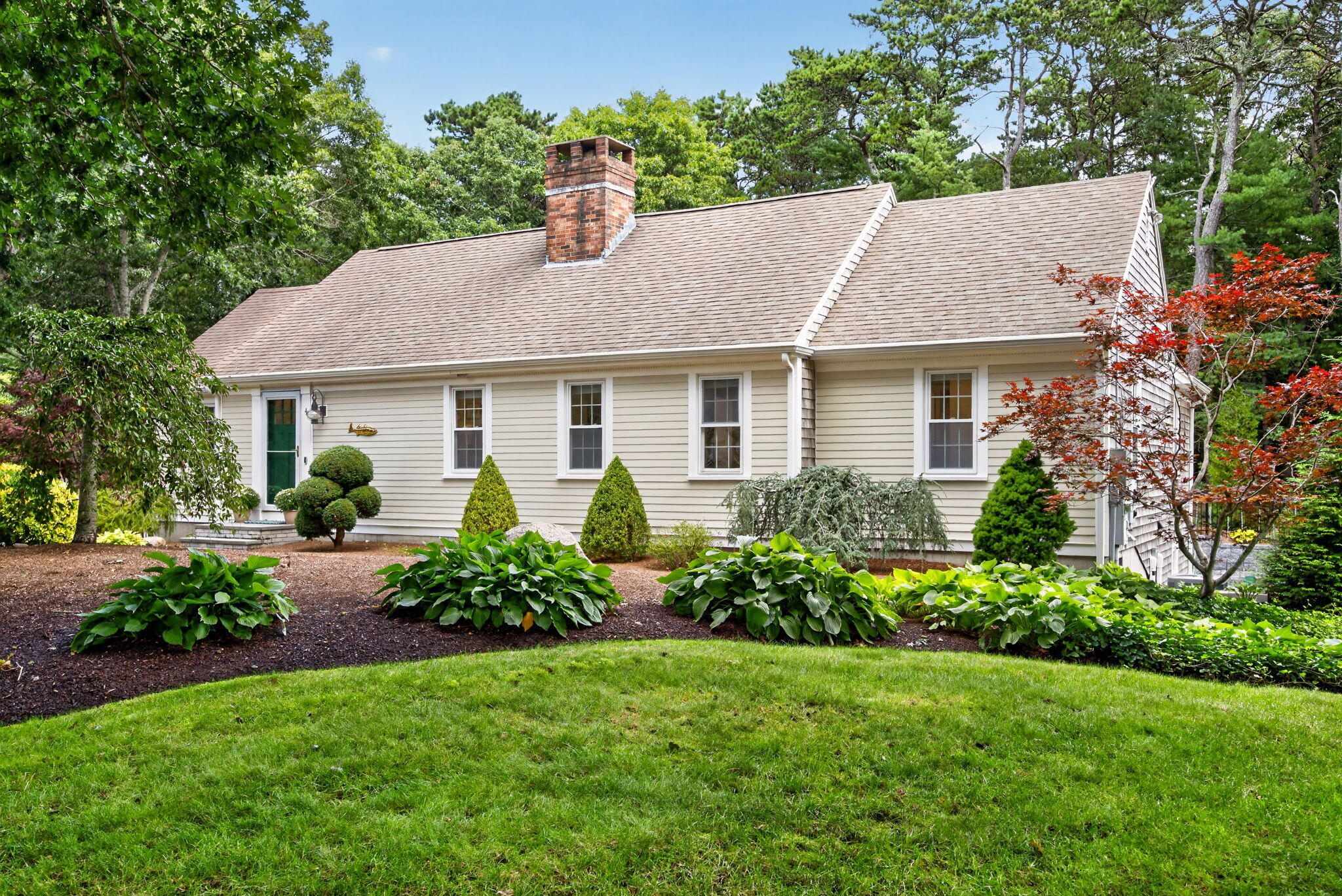 4 Wolf Hill Road