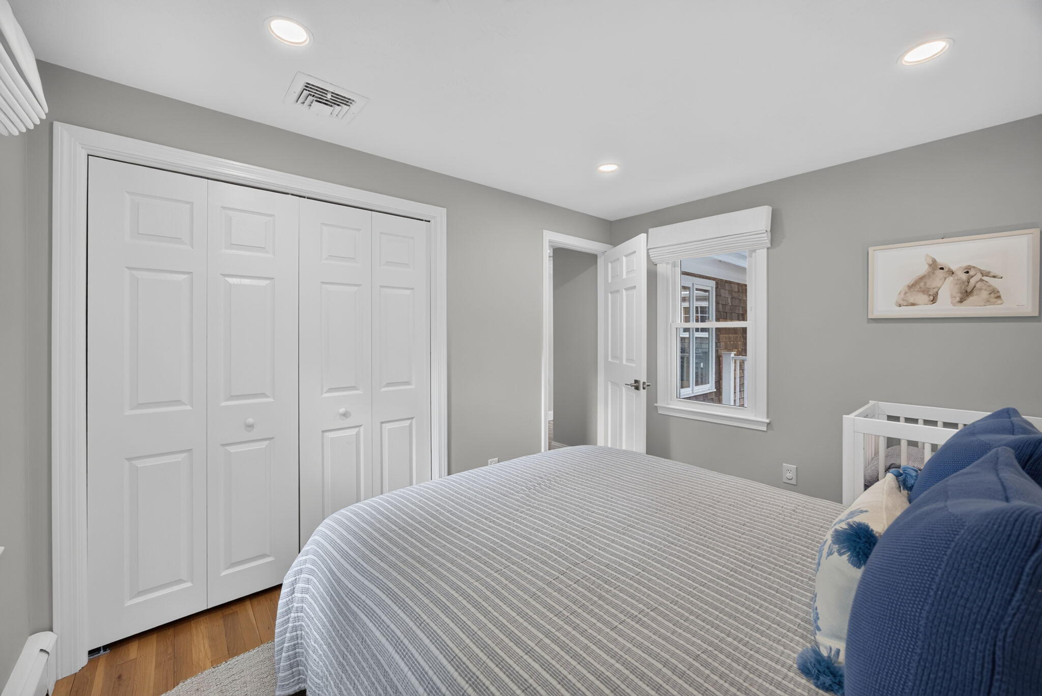 4 Wolf Hill Road