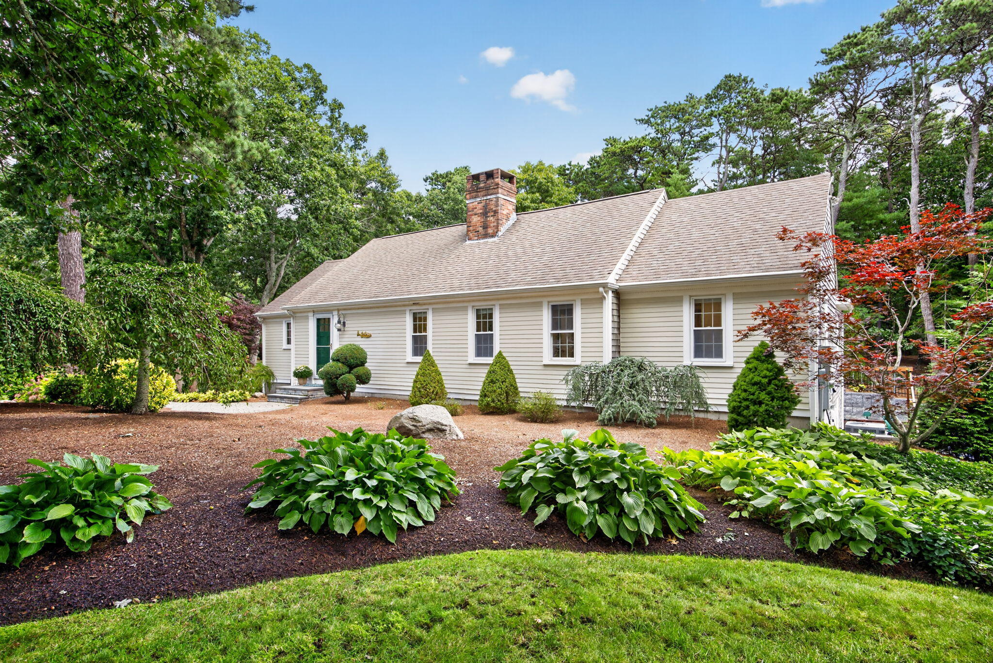 4 Wolf Hill Road