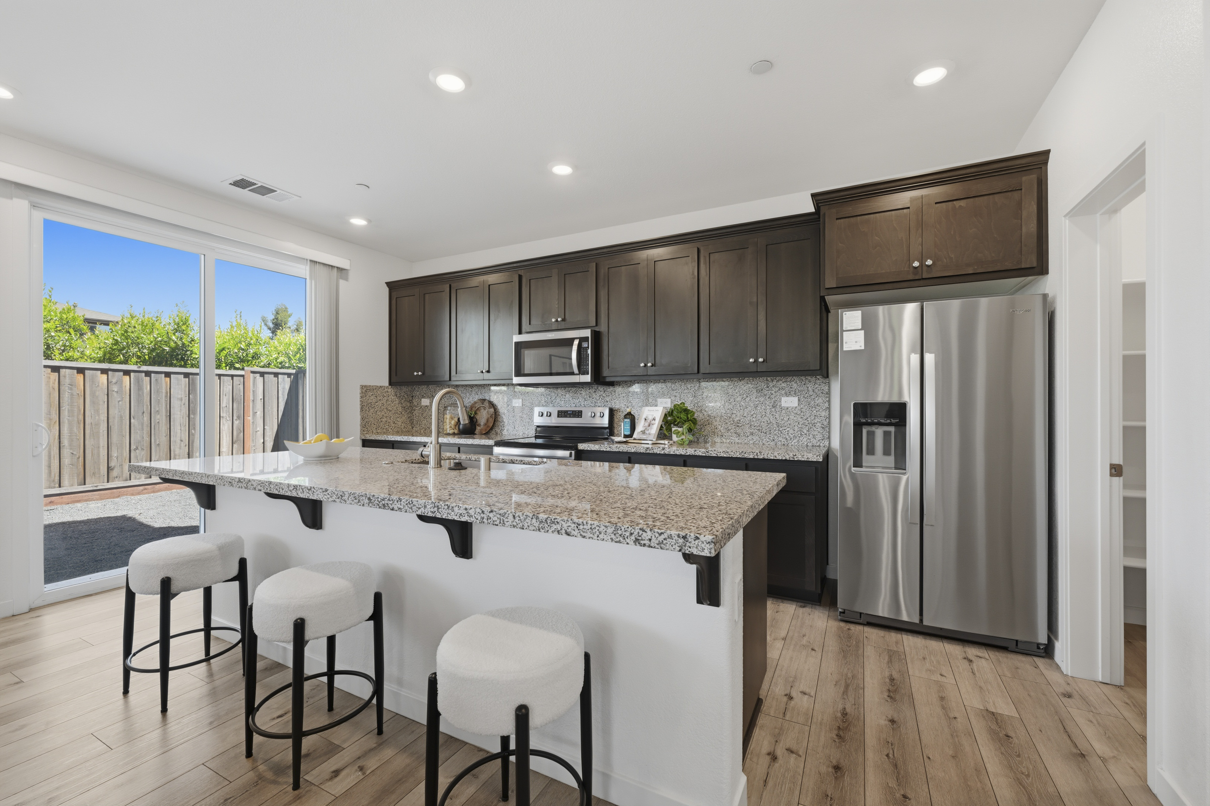 3938 Firestar Way 
