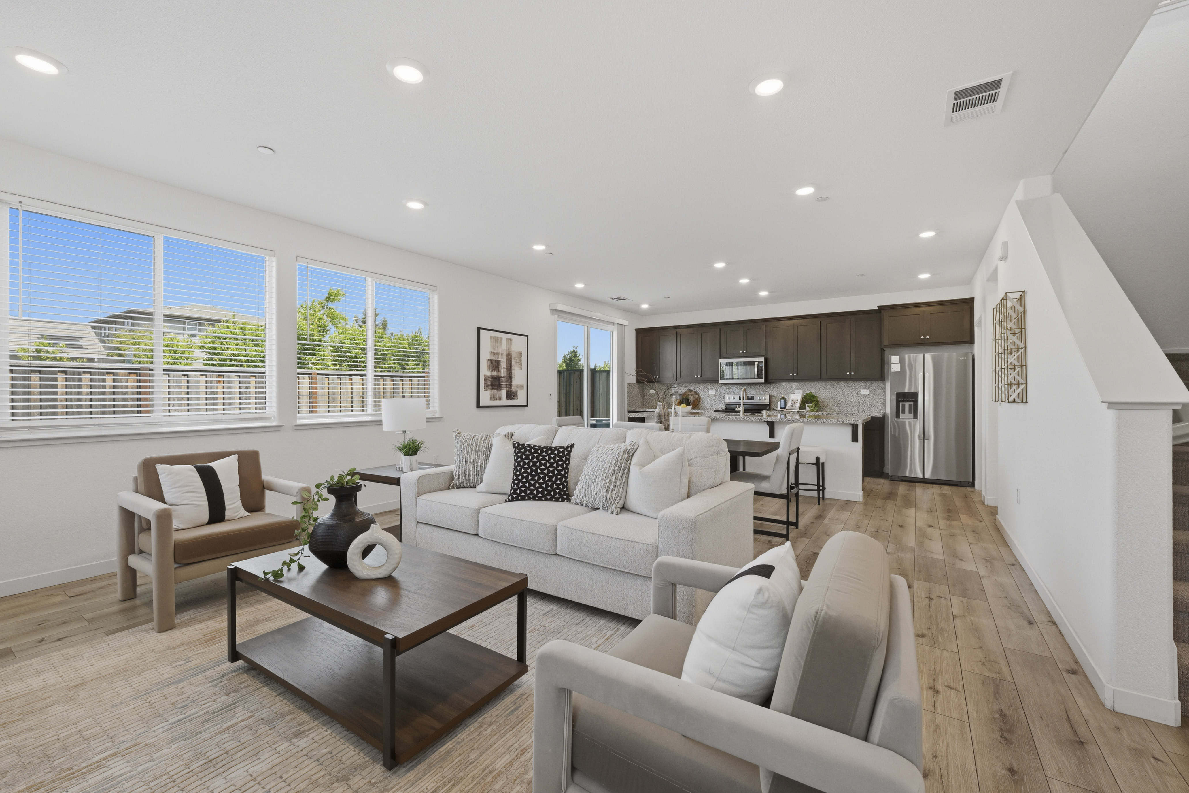 3938 Firestar Way 